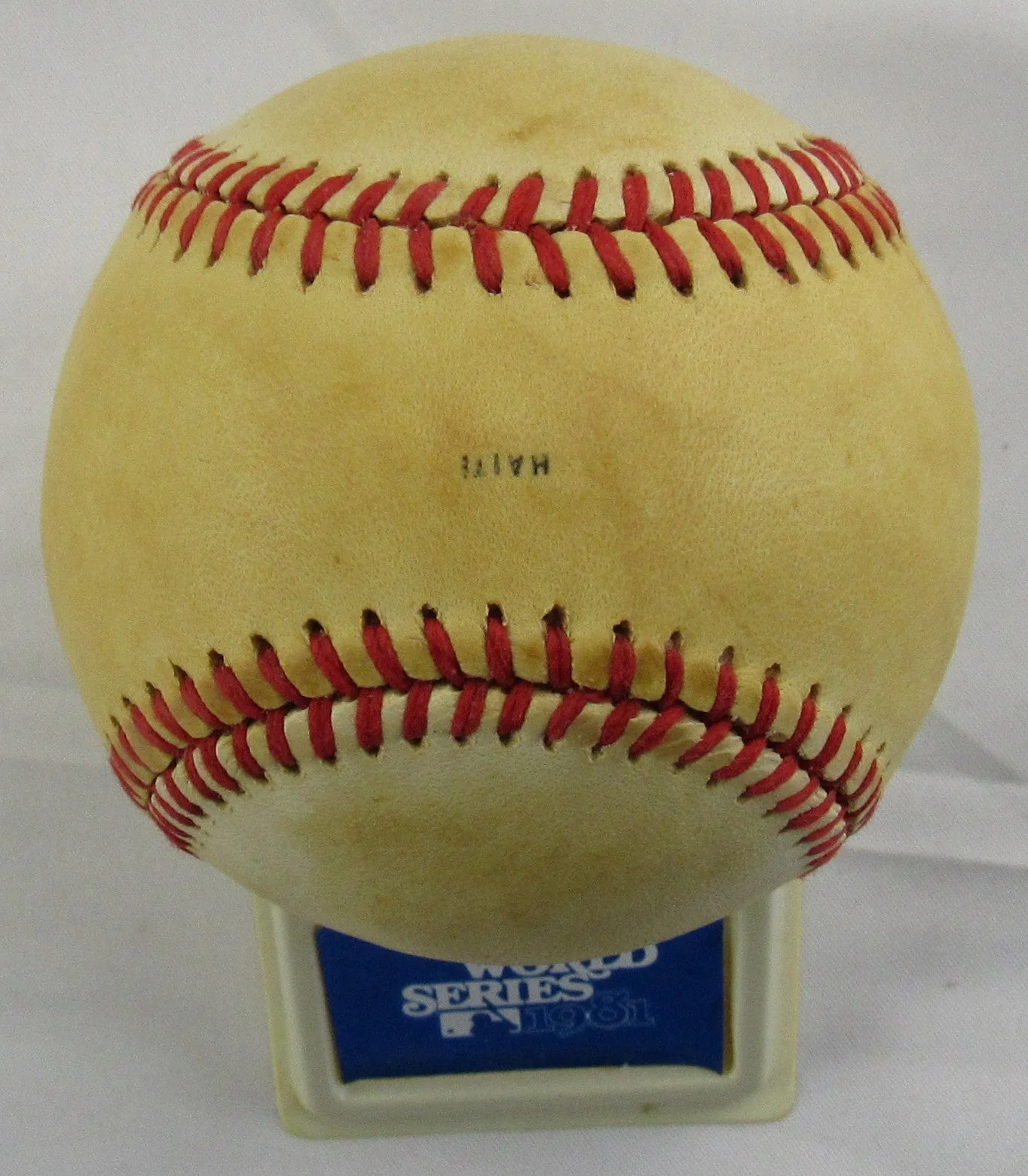 1981 Rawlings World Series Baseball Unused w/ Stand and Box - Image 4