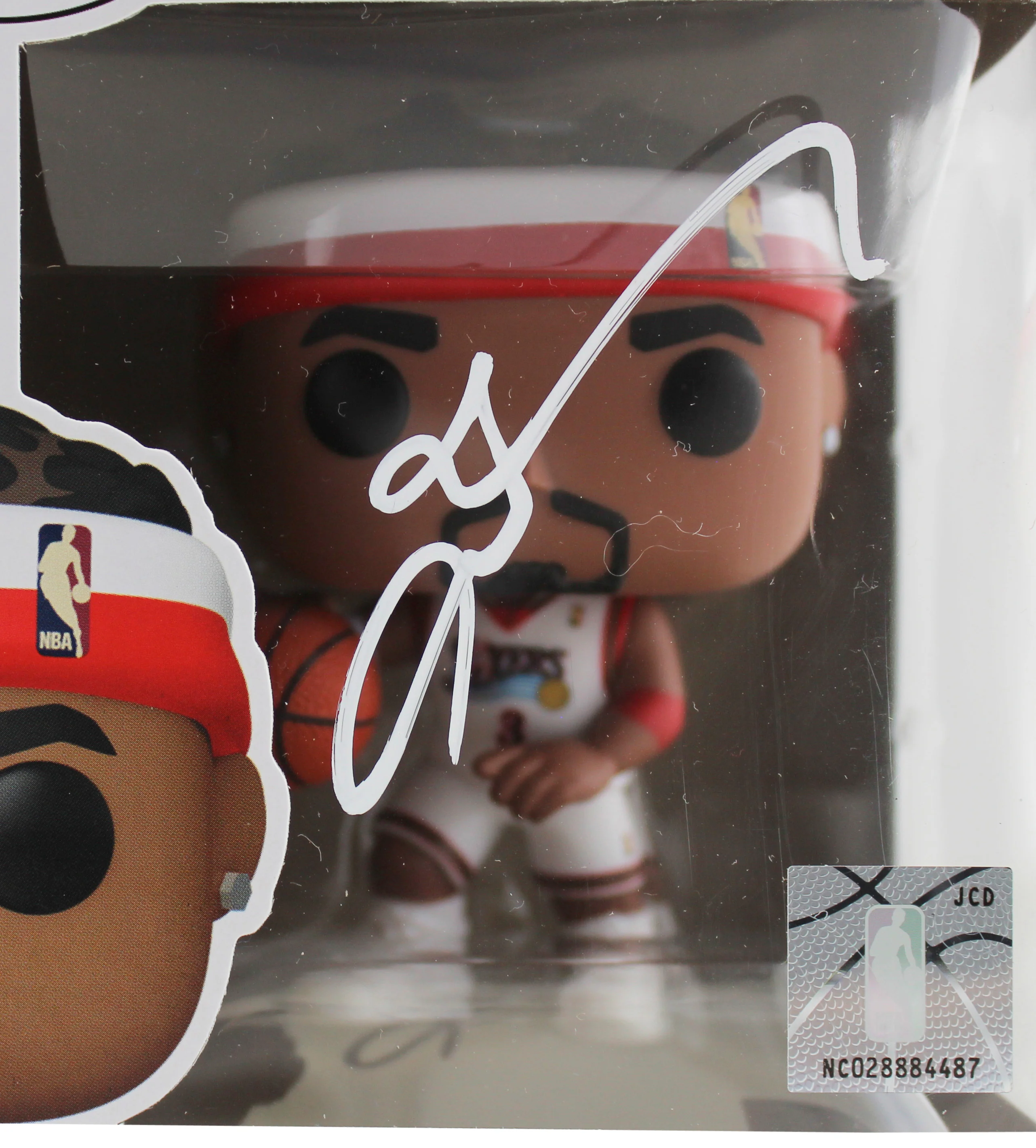 76ers Allen Iverson Authentic Signed HWC #102 Funko Pop Vinyl Figure BAS Witness - Image 4
