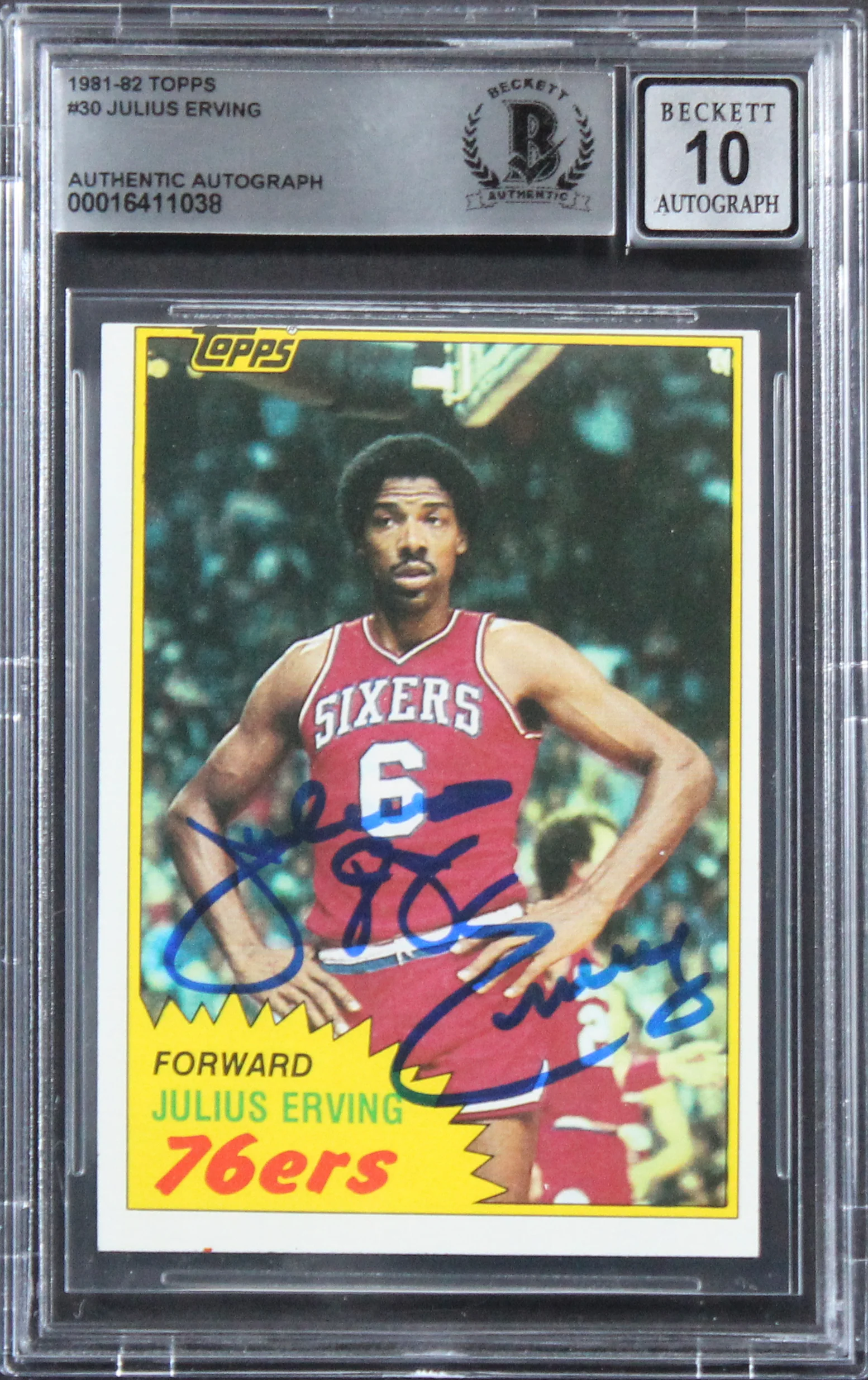 76ers Julius "Dr. J." Erving Signed 1981 Topps #30 Card Auto 10! BAS Slab 1 - Image 2