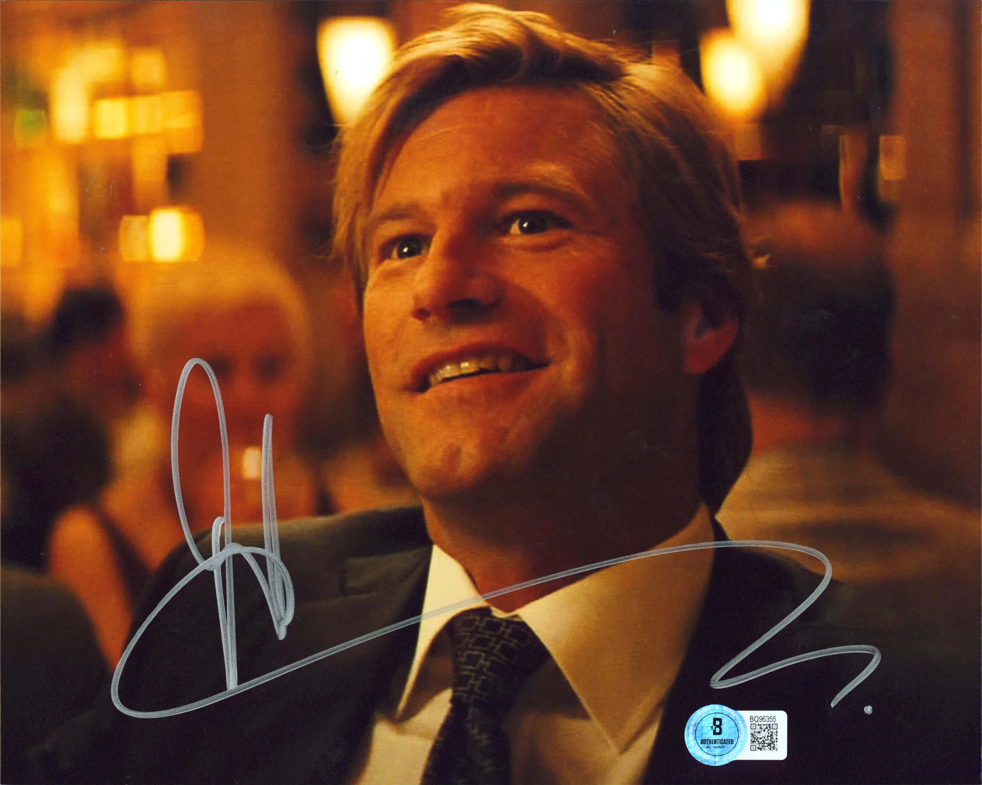 Aaron Eckhart Batman The Dark Knight Signed 8x10 Horizontal Photo BAS 8 - Image 2