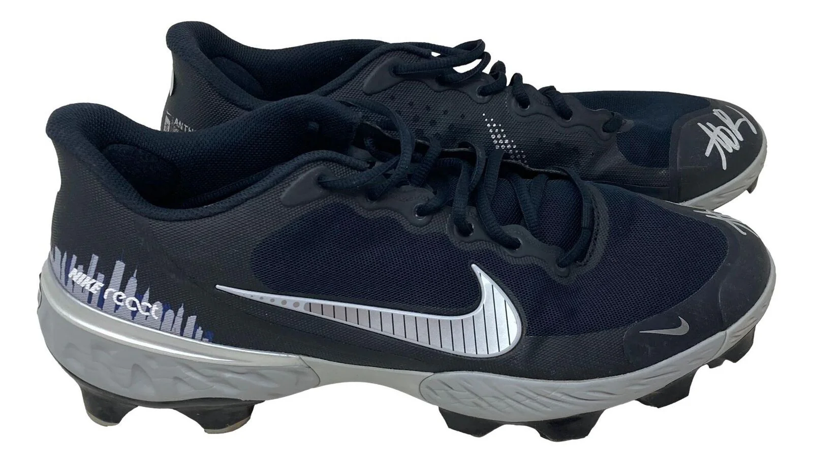 Anthony Rizzo Twice Signed 2023 Game Used Yankees Nike Cleats (2) Fanatics - Image 3