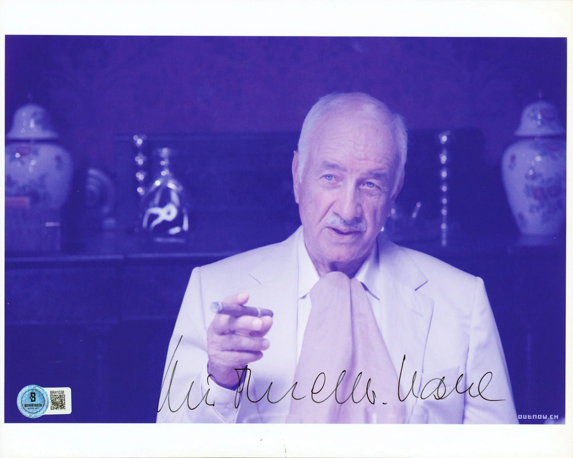 Armin Mueller-Stahl Tanger Legende einer Stadt Signed 8.5x11 Photo BAS #BR41038