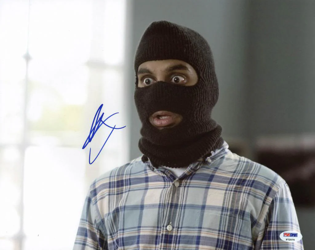 Aziz Ansari 30 Minutes Or Less Signed Authentic 11X14 Photo PSA/DNA #P72570
