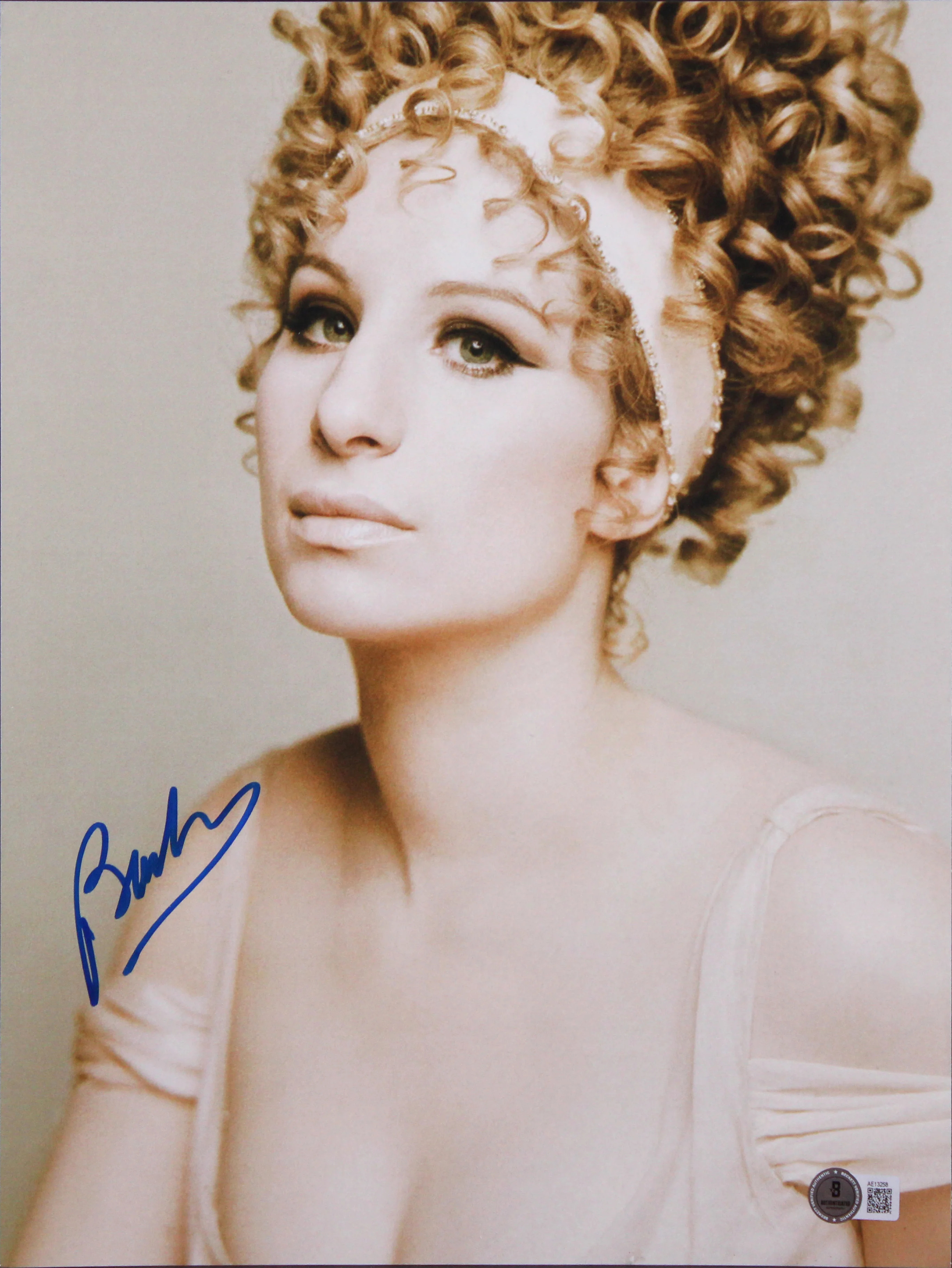 Barbra Streisand Funny Girl Authentic Signed 11x14 Photo Auto 10! BAS #AE13258 - Image 2