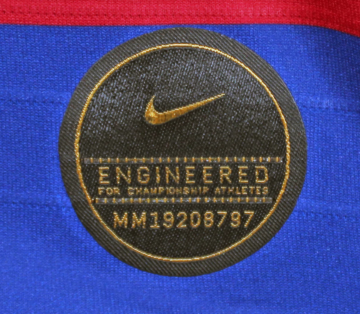 Barcelona Lionel Messi Authentic Signed Blue & Red Checkerboard Nike Jersey BAS - Image 6