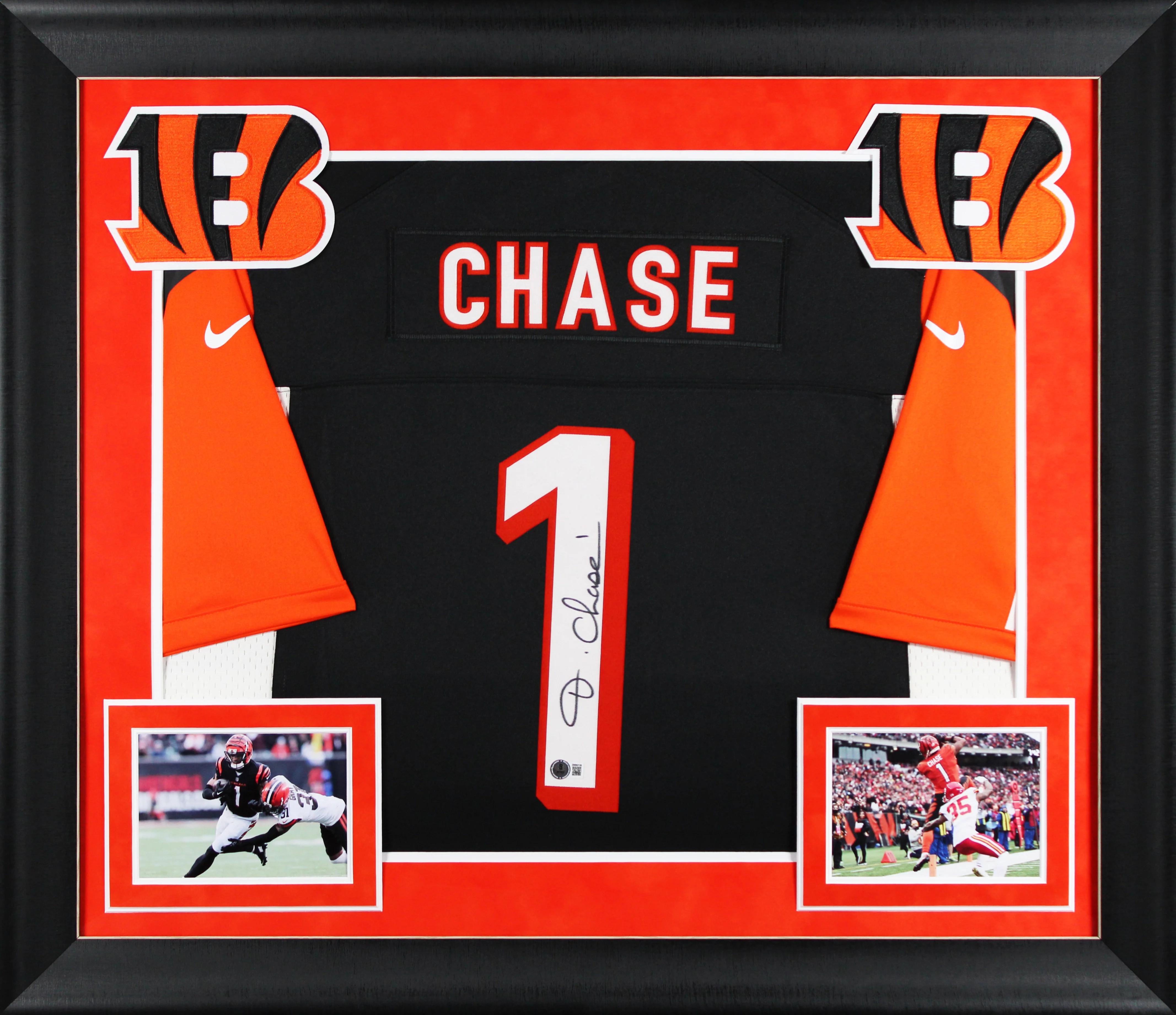 Bengals Ja'Marr Chase Signed Black TB Nike Limited Framed Jersey BAS Witnessed - Image 2