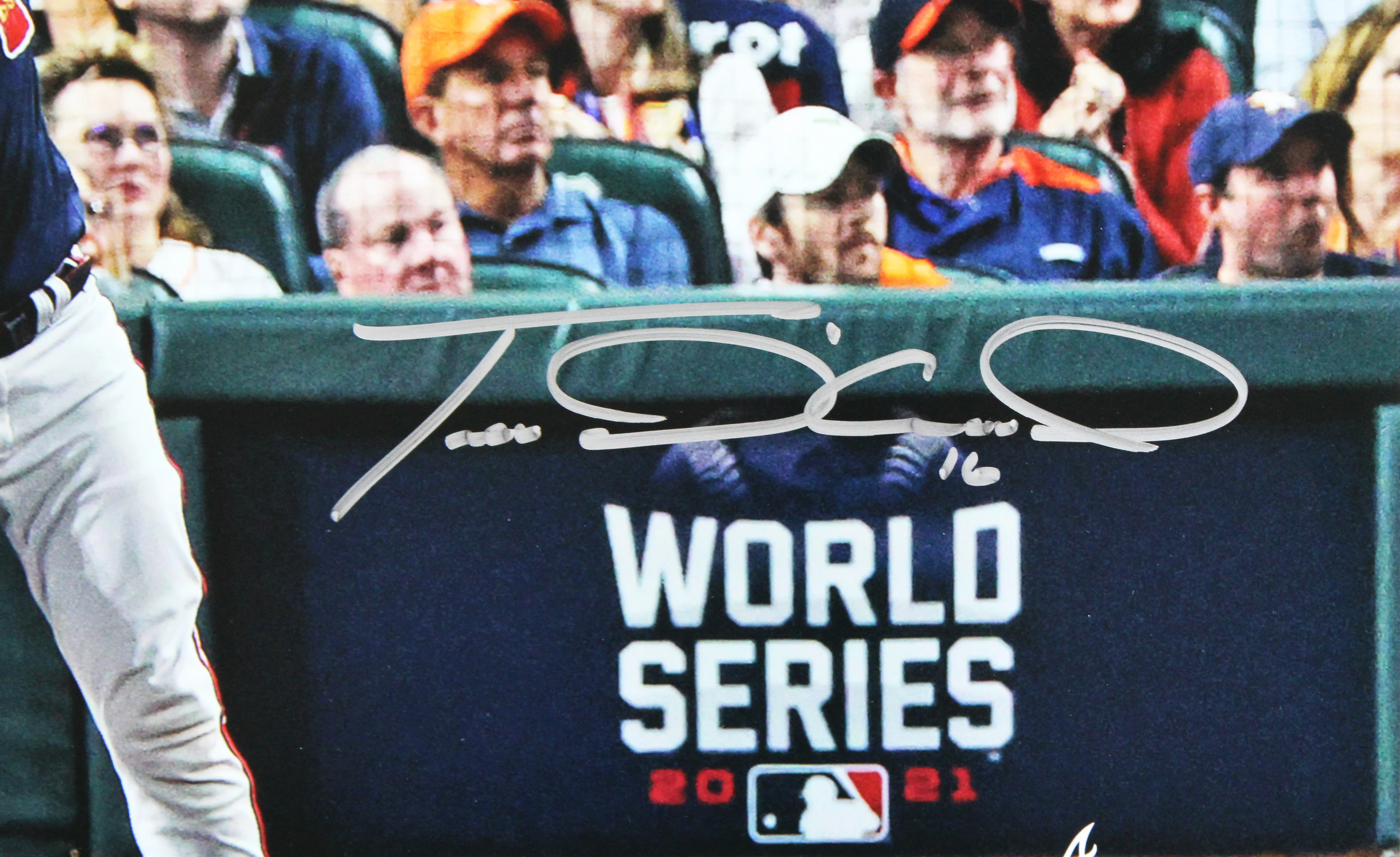 Braves Travis D'Arnaud Authentic Signed 16x20 Horizontal Photo Autographed MLB - Image 3