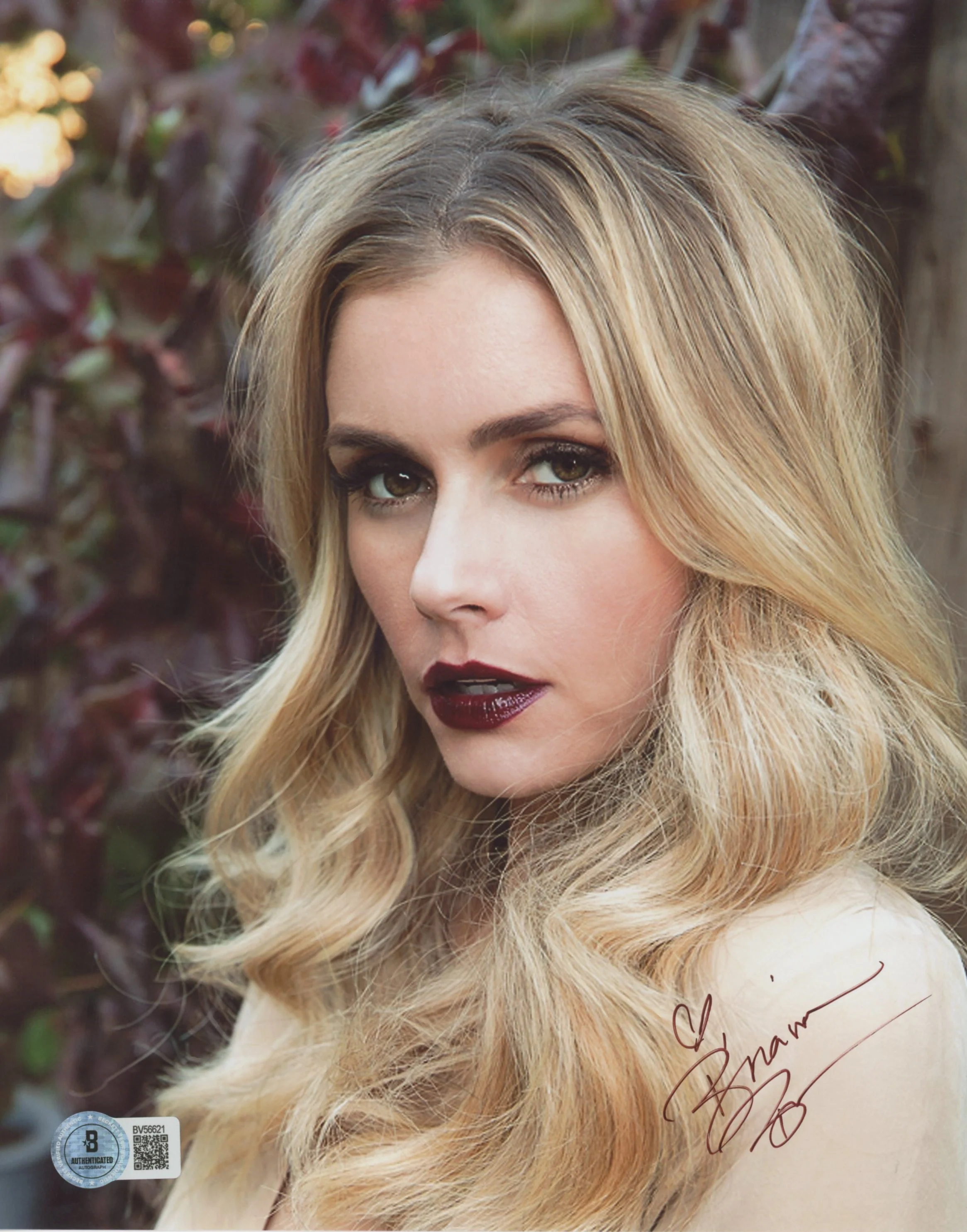 Brianna Brown General Hospital Authentic Signed 8x10 Vertical Photo BAS 5 - Image 2