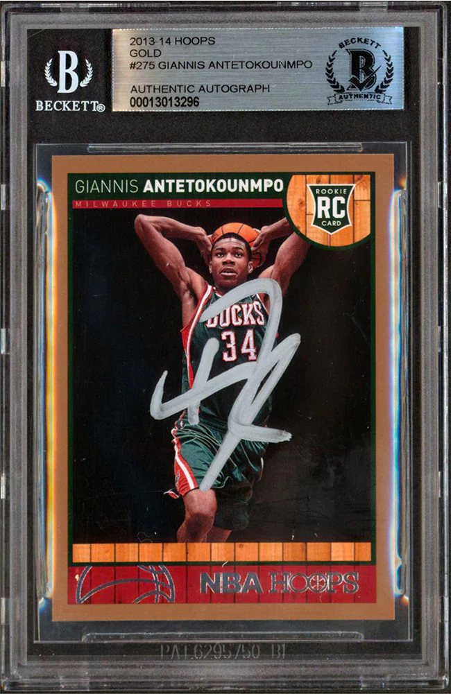 Bucks Giannis Antetokounmpo Signed 2013-14 Hoops Gold #275 Rookie Card BAS Slab - Image 2