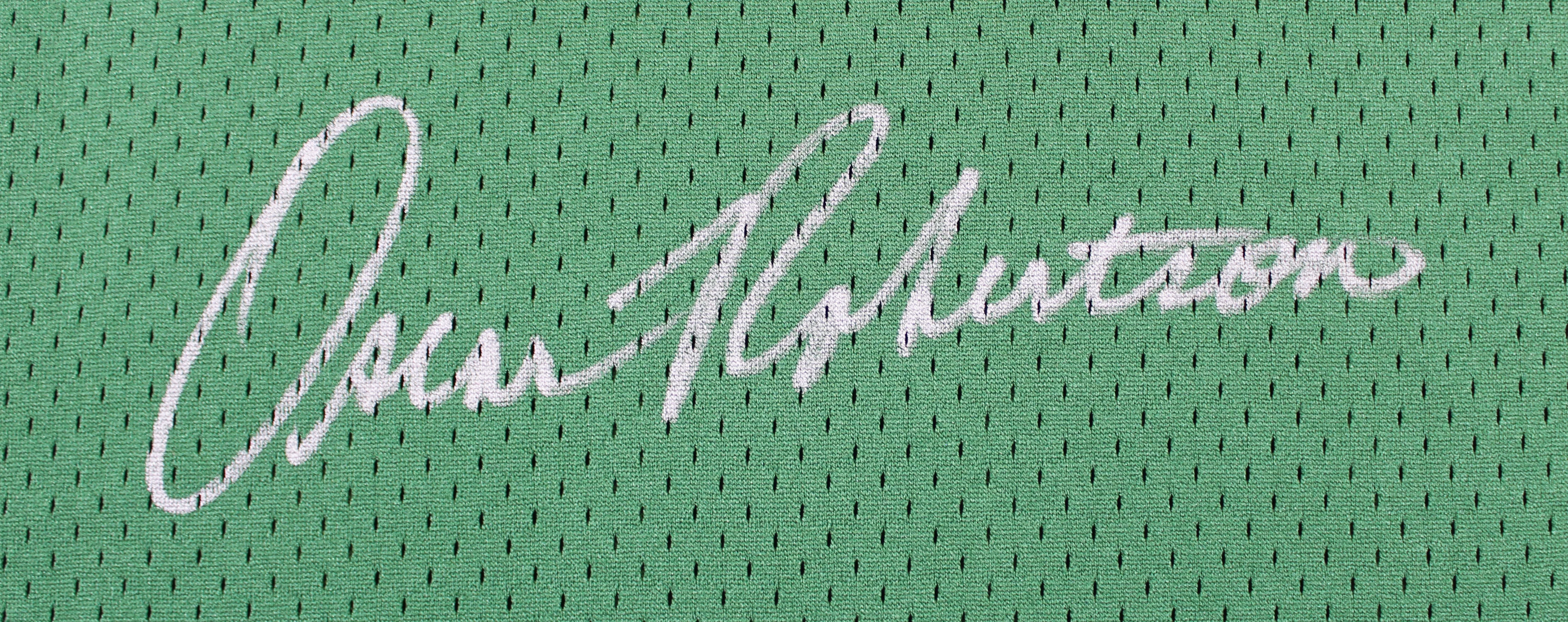 Bucks Oscar Robertson Signed 1970-71 Green M&N Swingman Jersey BAS Witnessed - Image 4