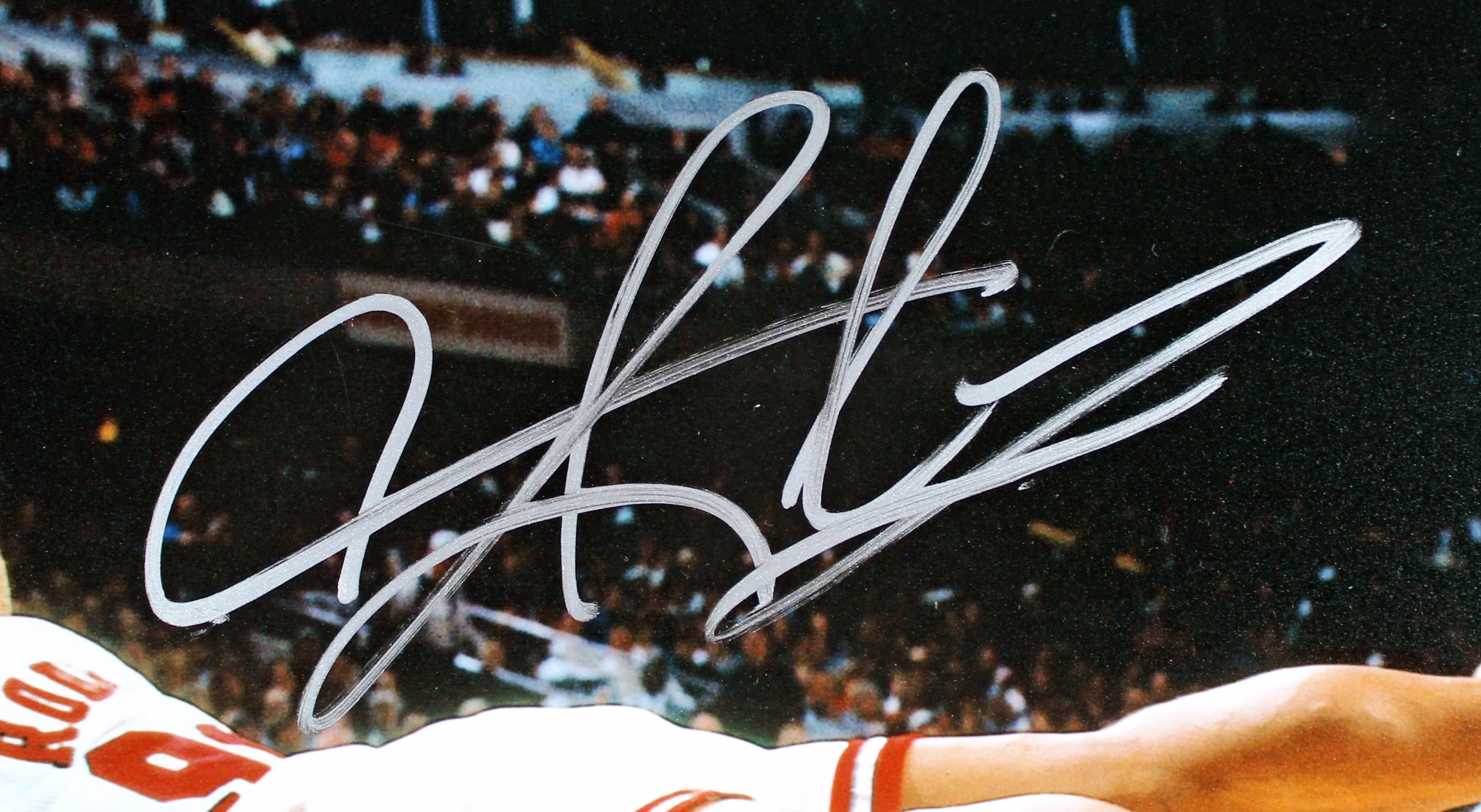 Bulls Dennis Rodman Authentic Signed 16x20 Horizontal Diving Photo BAS Witnessed - Image 3