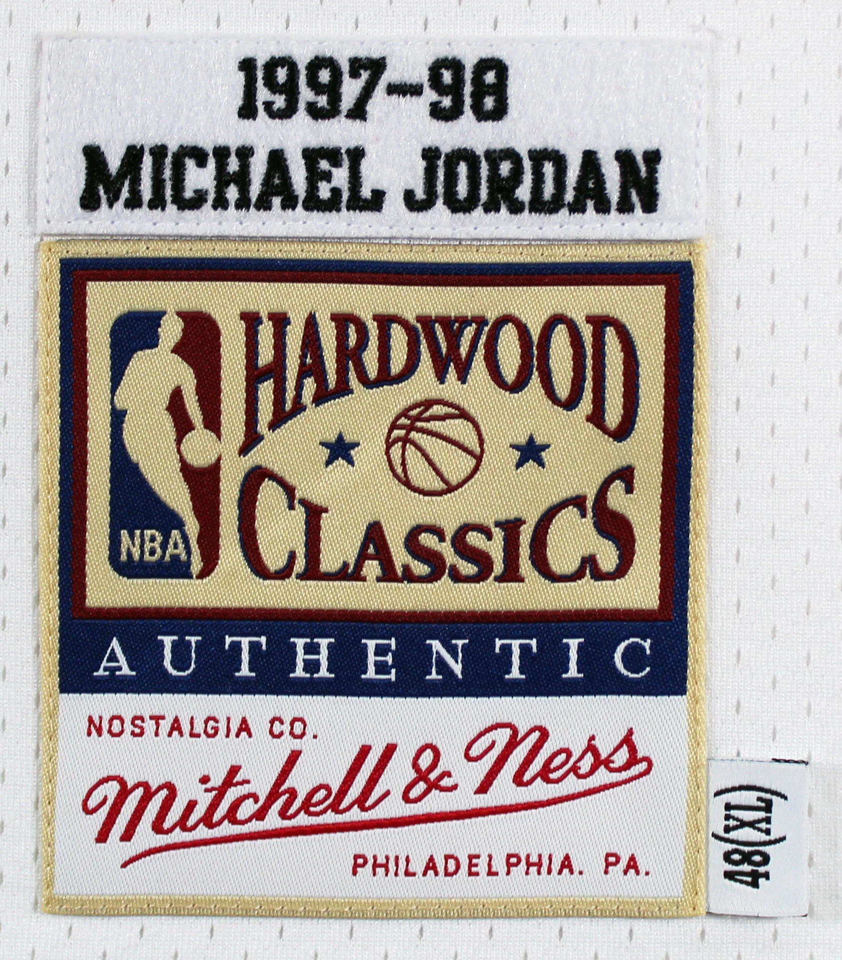 Bulls Michael Jordan Signed White 1997-98 M&N HWC Authentic Jersey BAS #AD04302 - Image 7
