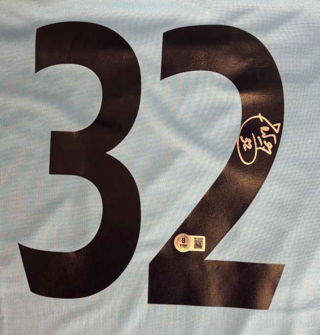 Carlos Tevez Signed Manchester City Umbro Soccer Jersey BAS - Image 2
