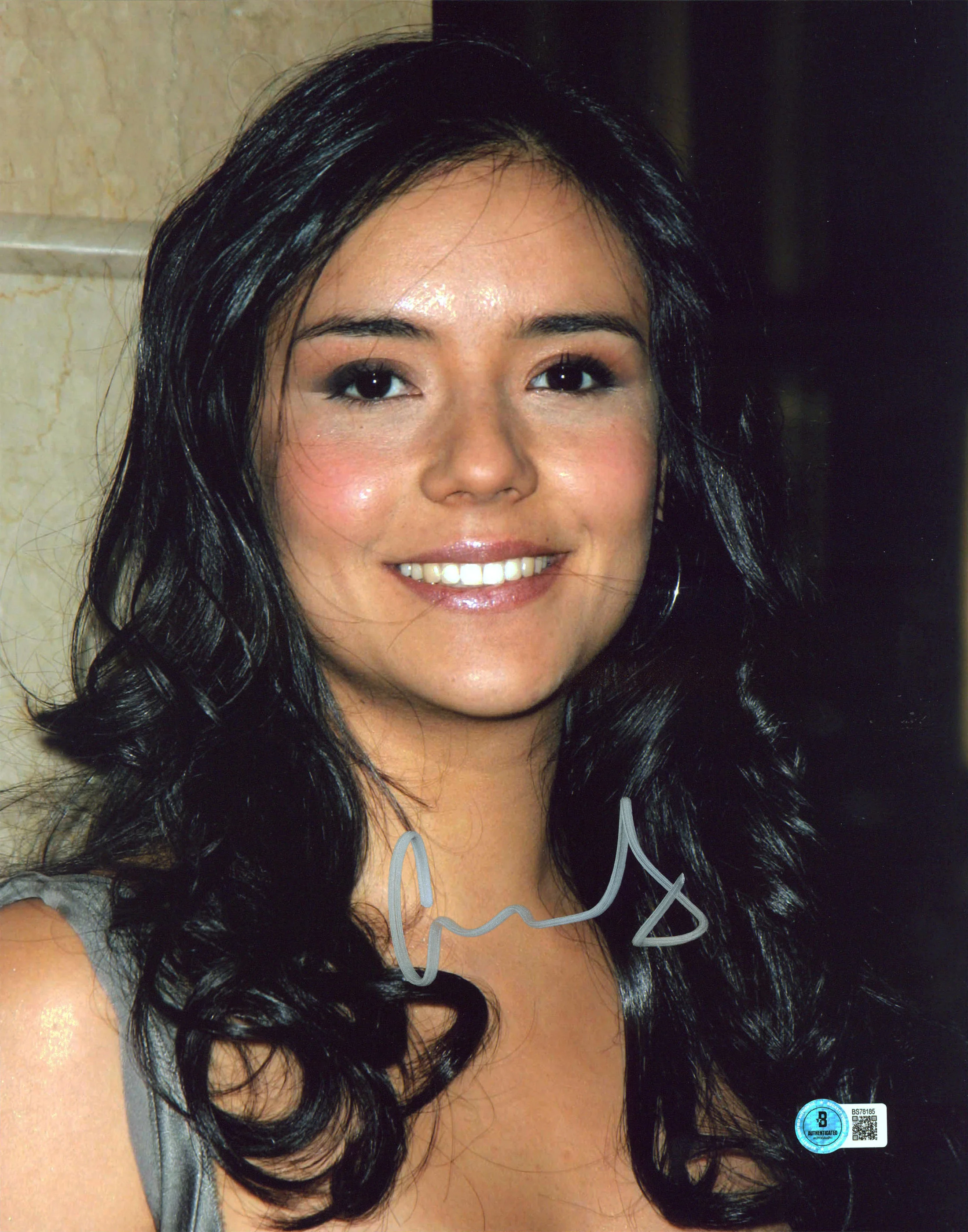 Catalina Sandino Moreno Maria Full of Grace Signed 11x14 Photo BAS #BS78185 - Image 2