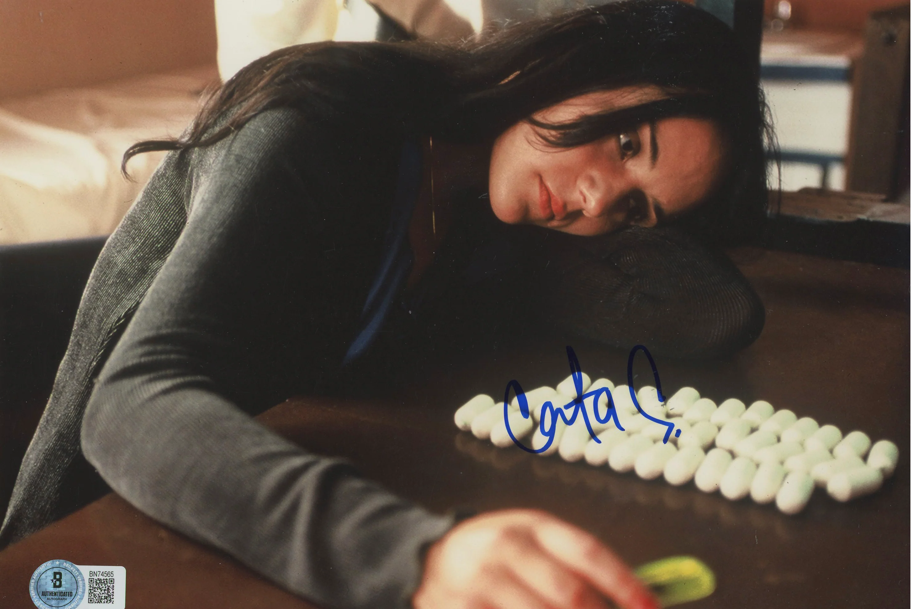Catalina Sandino Moreno Maria Full of Grace Signed 8x10 Photo BAS #BN74565 - Image 2