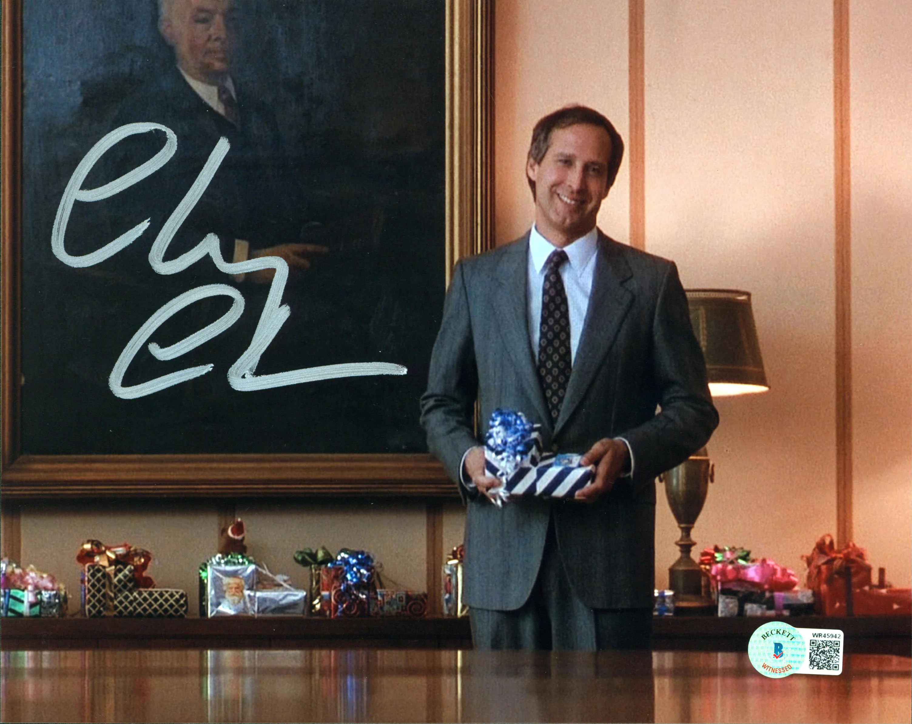 Chevy Chase Christmas Vacation Authentic Signed 8x10 Office Photo BAS Witnessed - Image 2