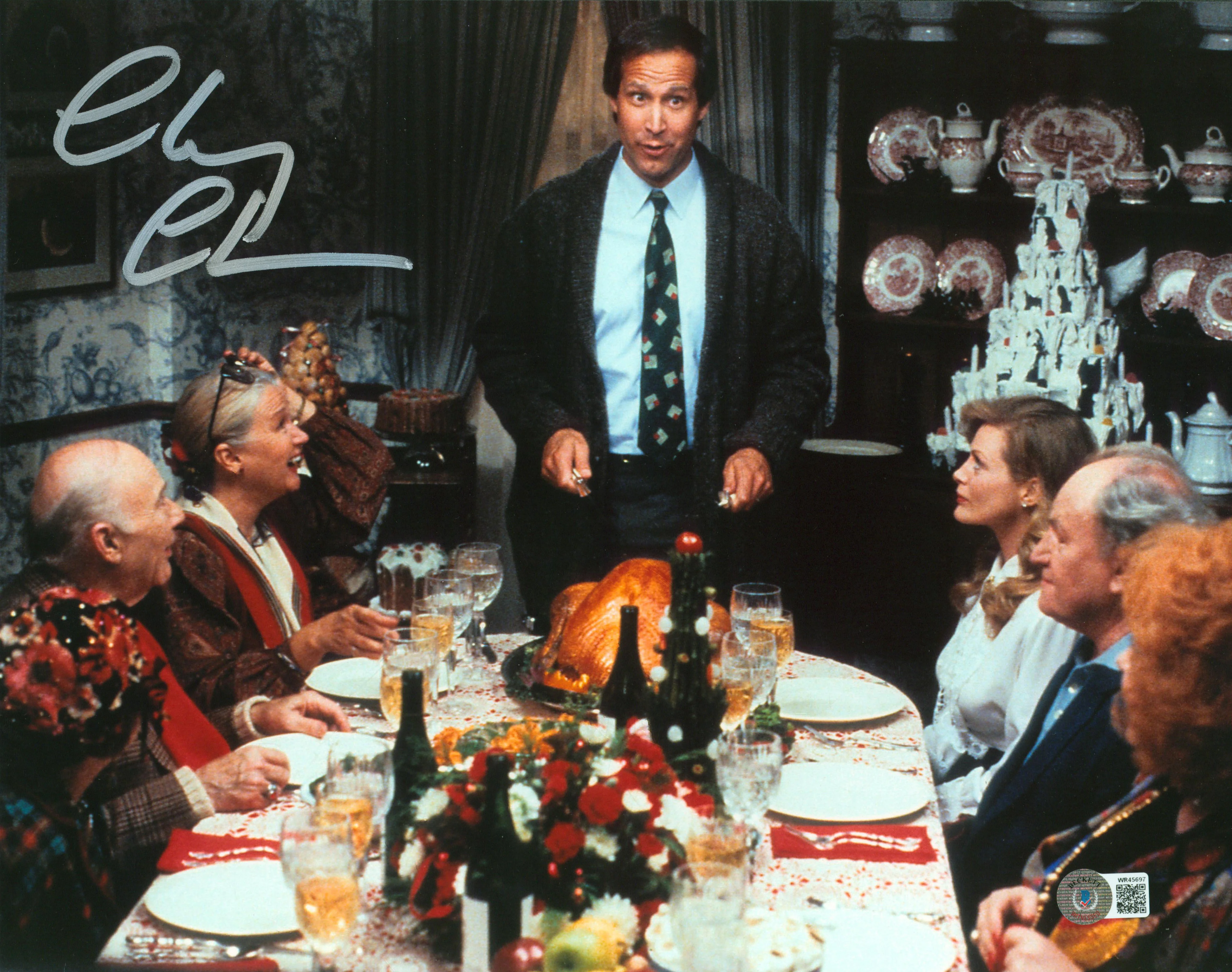Chevy Chase Christmas Vacation Signed 11x14 Horizontal Photo w/ Silver Sig BAS - Image 2