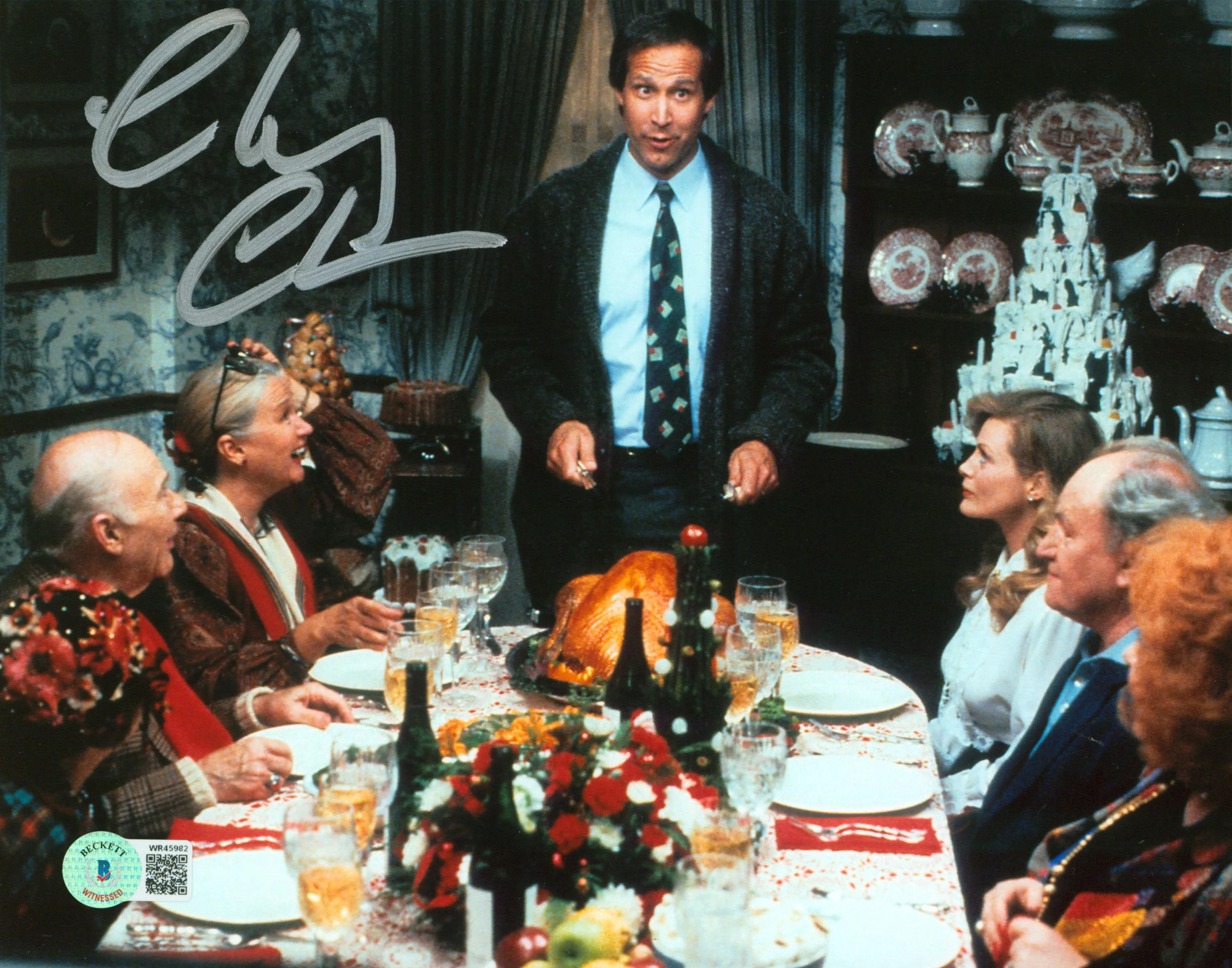 Chevy Chase Christmas Vacation Signed 8x10 Turkey Dinner Photo BAS Witnessed - Image 2