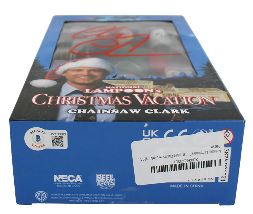 Chevy Chase Christmas Vacation Signed NECA Chainsaw Clark Figure Red Sig BAS Wit - Image 5