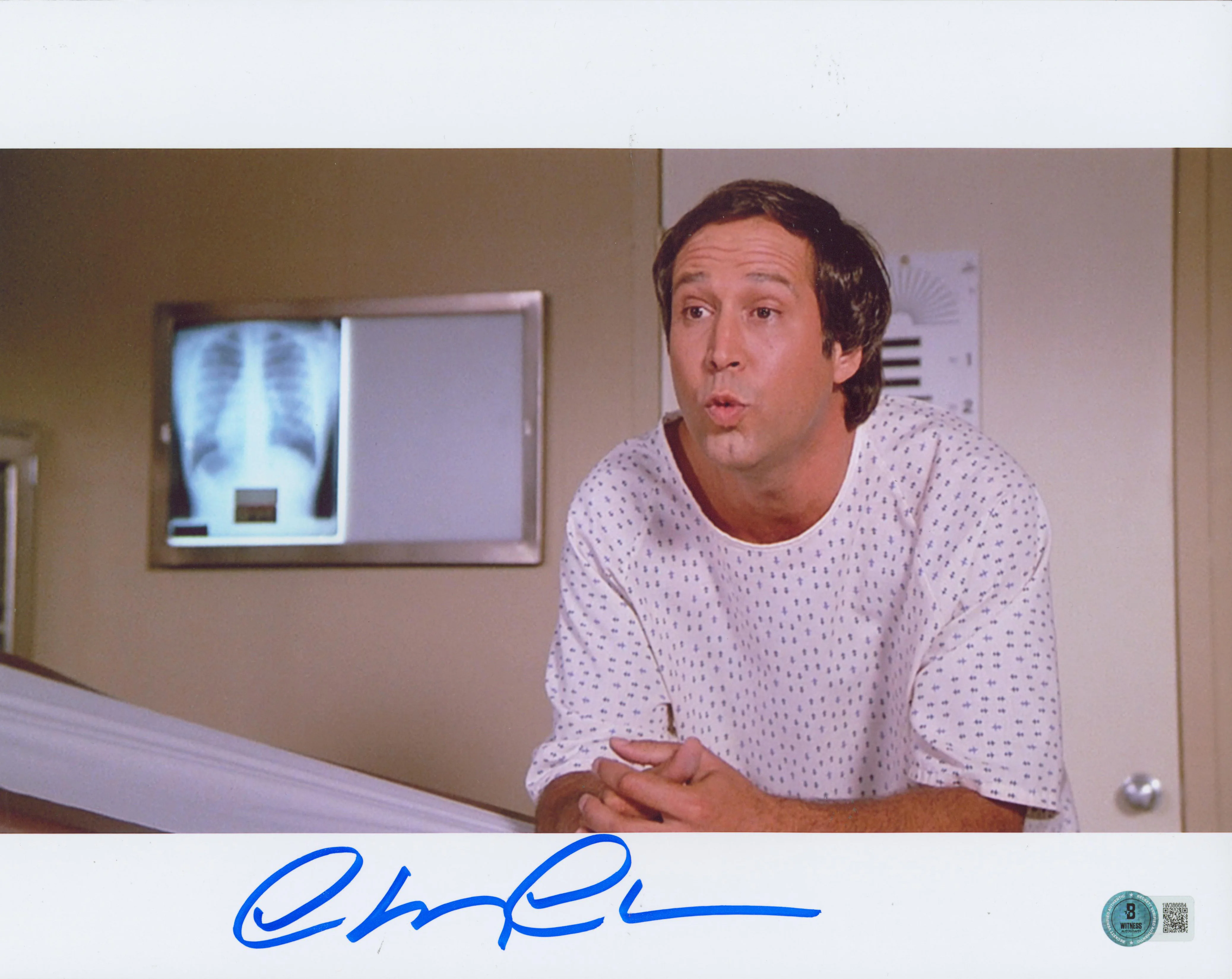 Chevy Chase Fletch Signed 11x14 Horizontal Doctor Visit Photo BAS Witnessed - Image 2