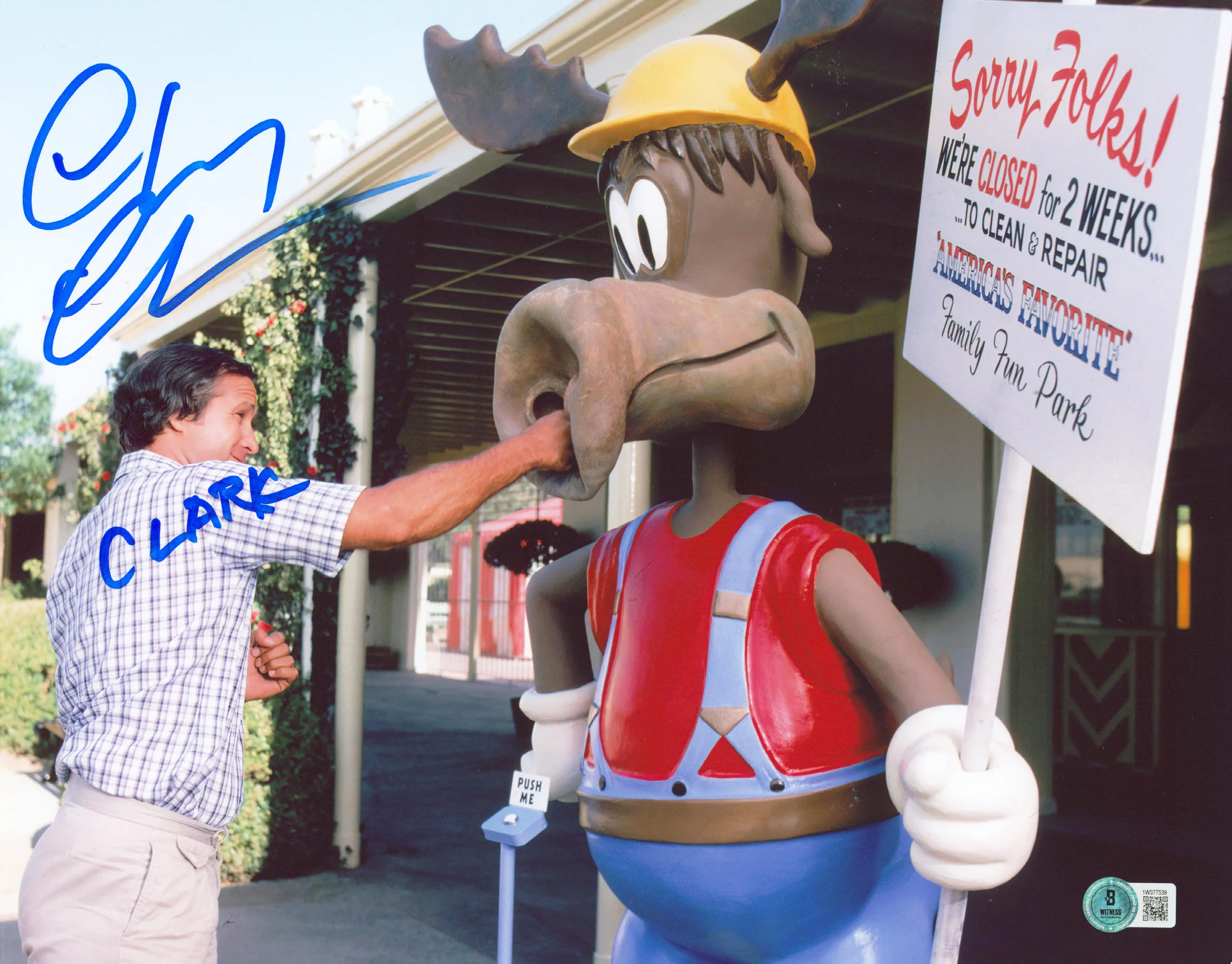 Chevy Chase National Lampoon's Vacation "Clark" Signed 11x14 Photo BAS #1W377539 - Image 2