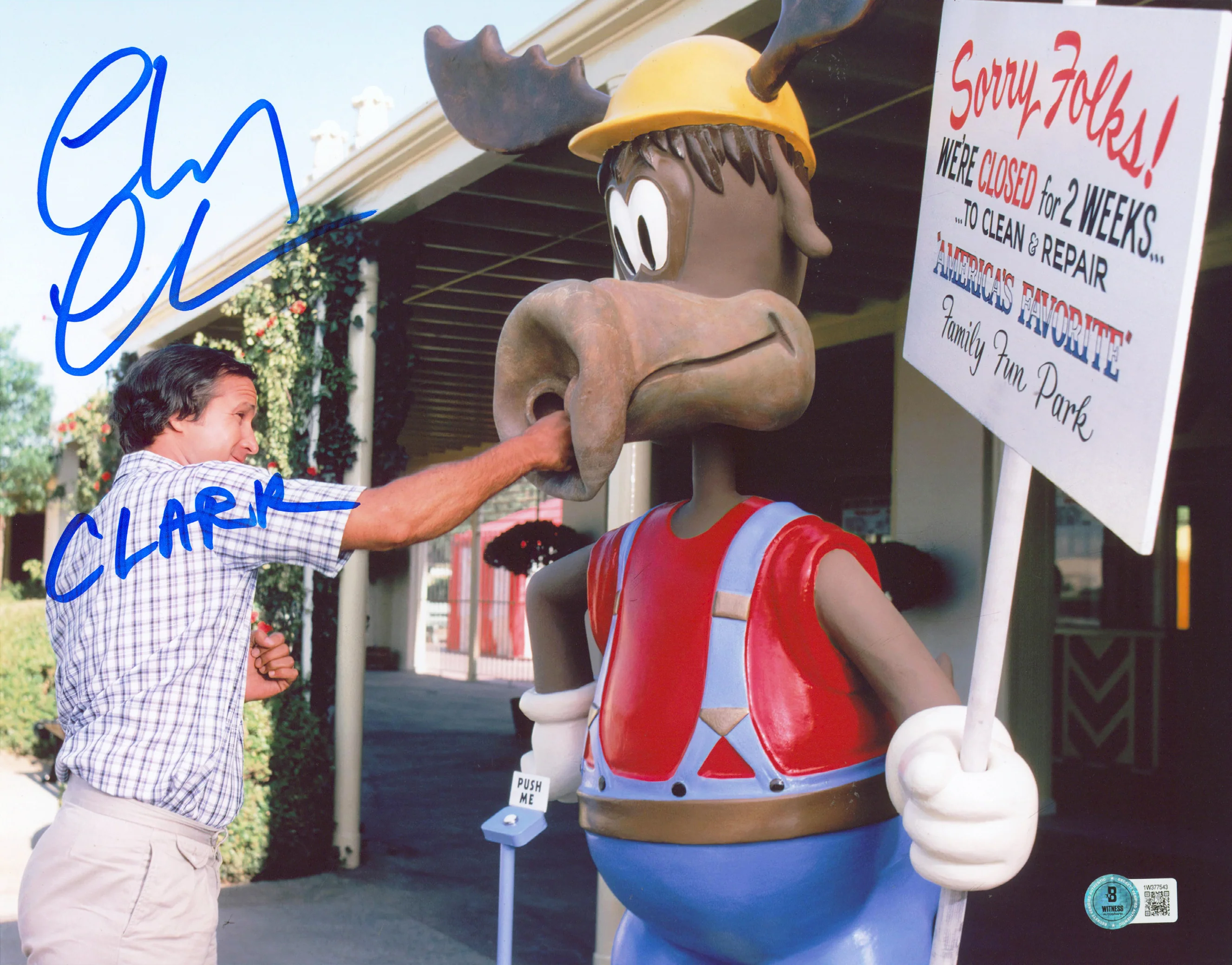 Chevy Chase National Lampoon's Vacation "Clark" Signed 11x14 Photo BAS #1W377543 - Image 2