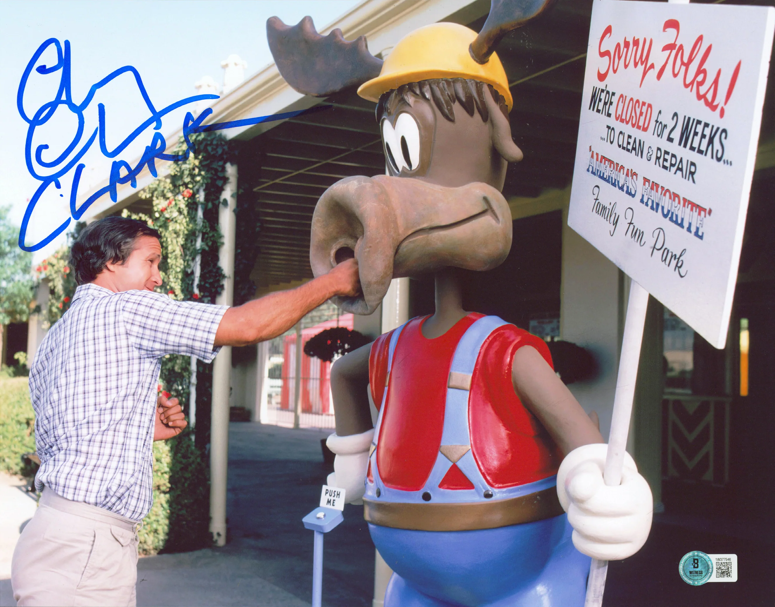 Chevy Chase National Lampoon's Vacation "Clark" Signed 11x14 Photo BAS #1W377546 - Image 2