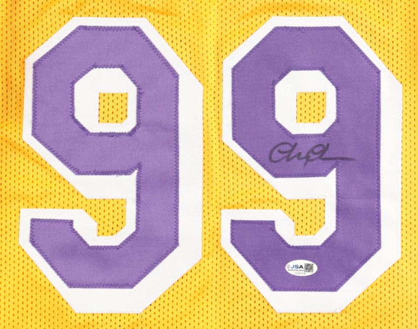 Chevy Chase Signed Los Angeles Yellow Fletch Basketball Jersey JSA QR Hologram - Image 2