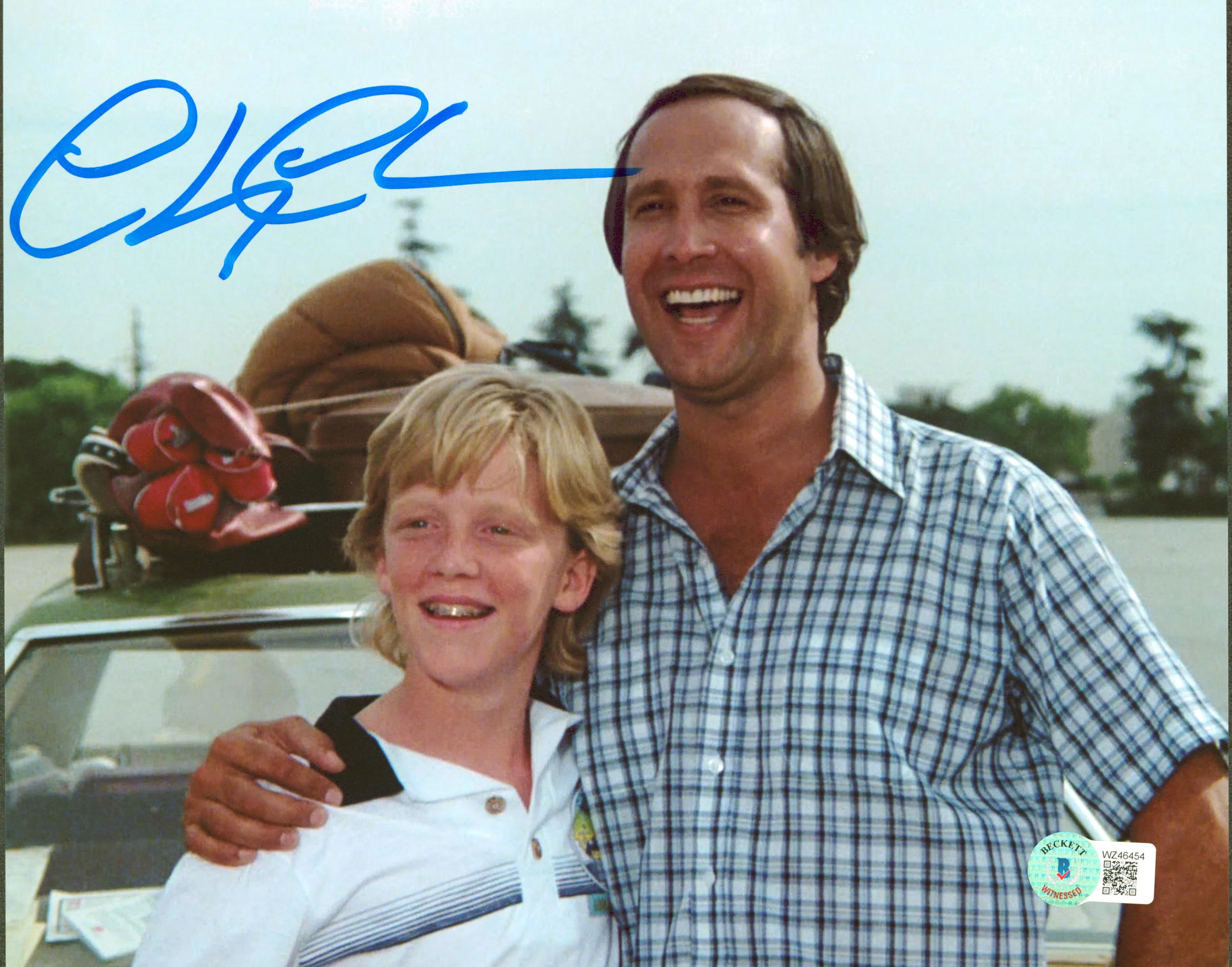 Chevy Chase Vacation Authentic Signed 8x10 Horizontal Photo w/ Rusty BAS Witness - Image 2