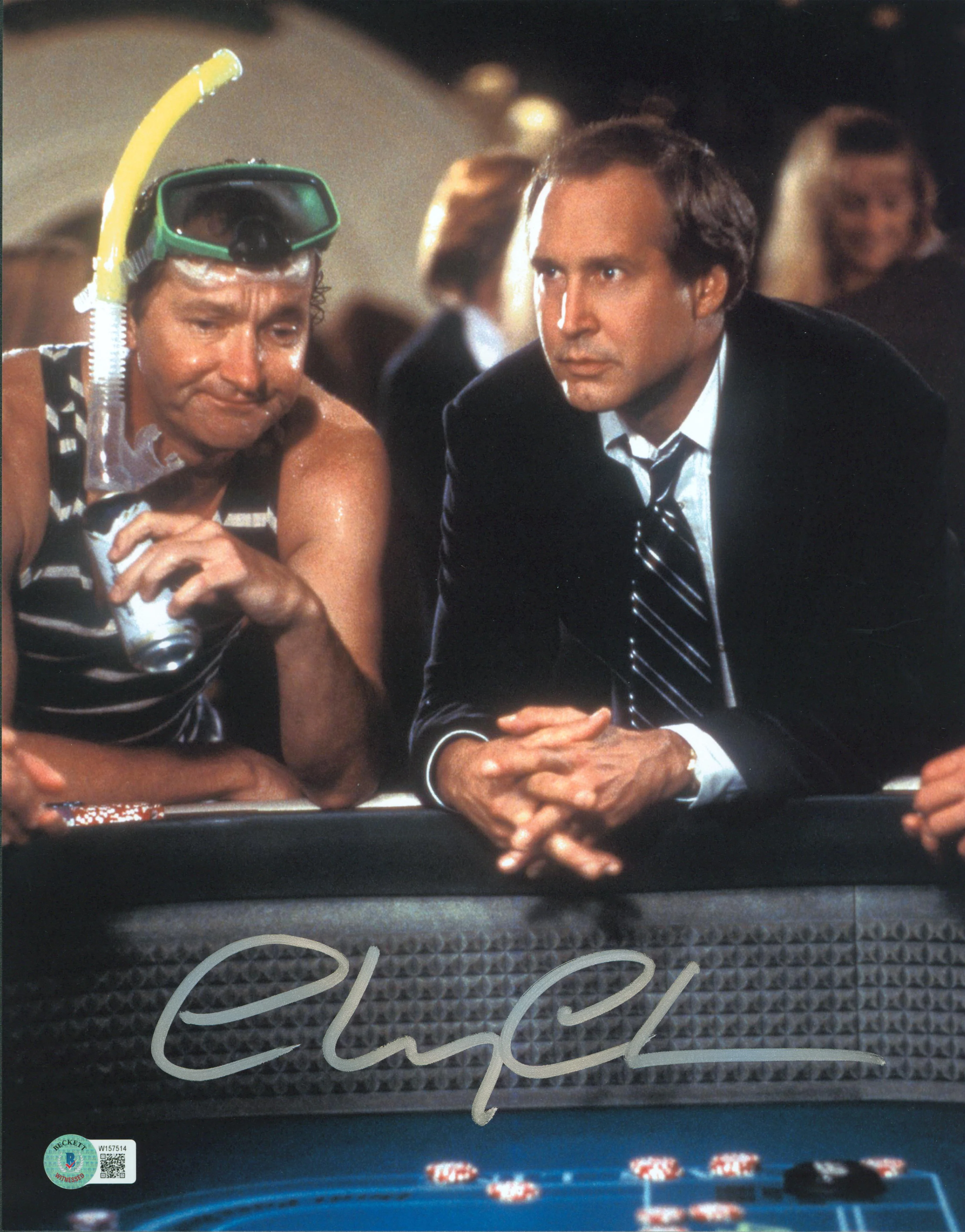 Chevy Chase Vegas Vacation Signed 11x14 Vertical Photo w/ Randy Quaid BAS Wit 33 - Image 2
