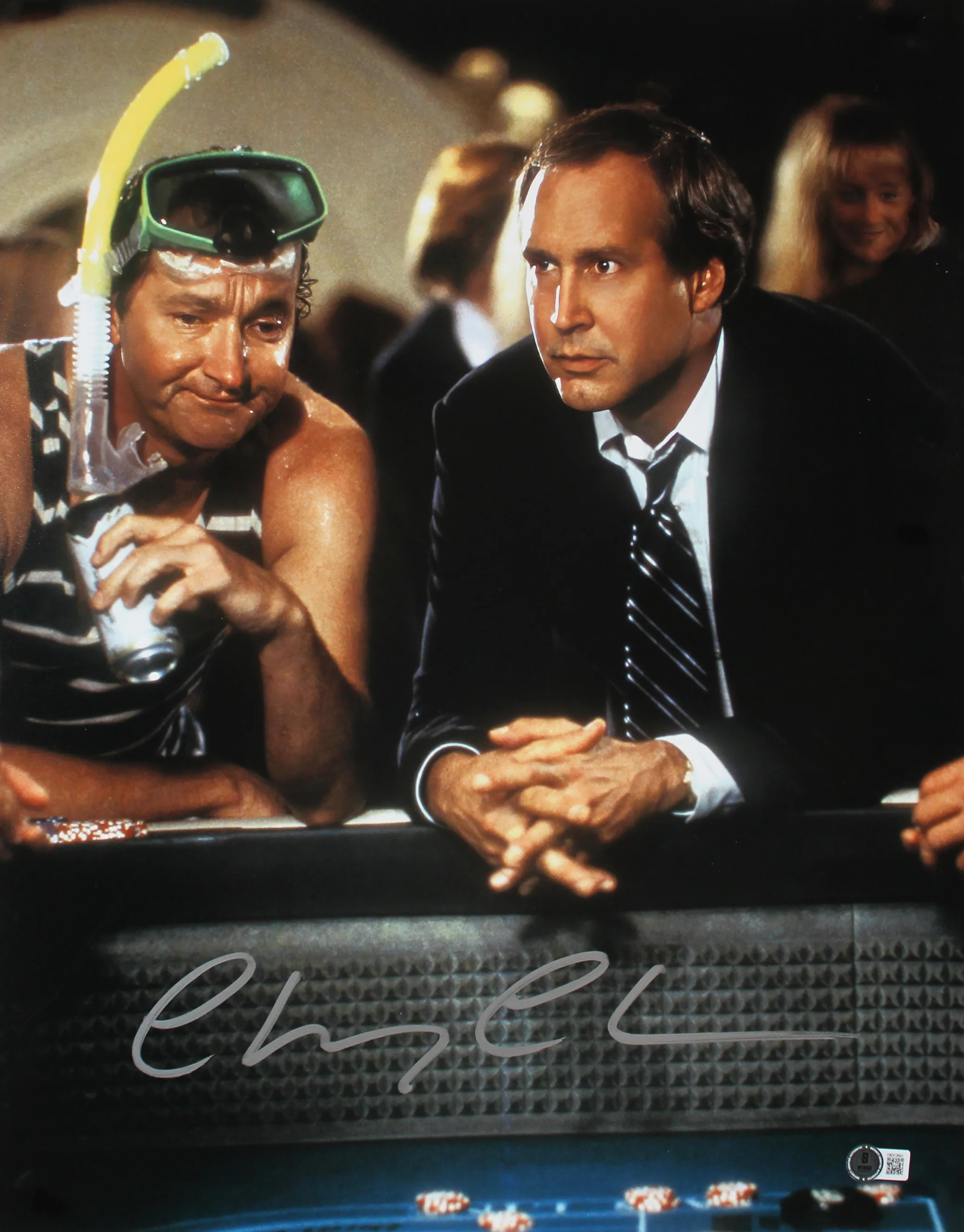 Chevy Chase Vegas Vacation Signed 16x20 Vertical w/ Quaid Photo BAS Witnessed - Image 2