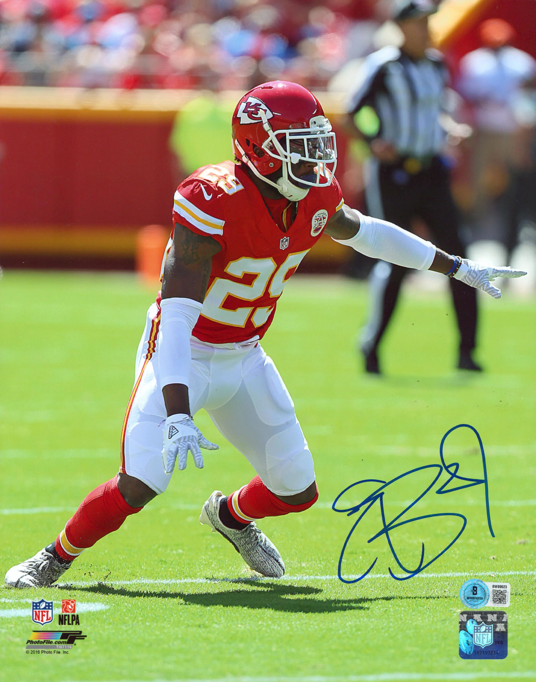 Chiefs Eric Berry Authentic Signed 11x14 Vertical Photo BAS #BW89023 - Image 2
