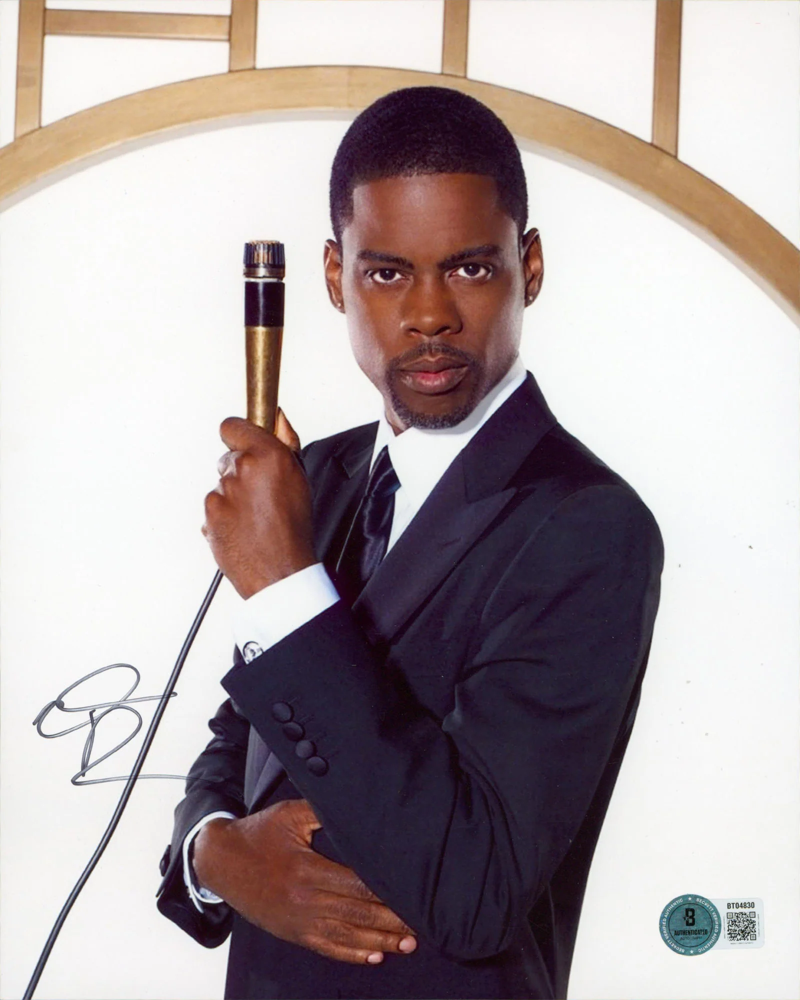 Chris Rock Comedian & Actor Authentic Signed 8x10 Vertical Photo BAS #BT04830