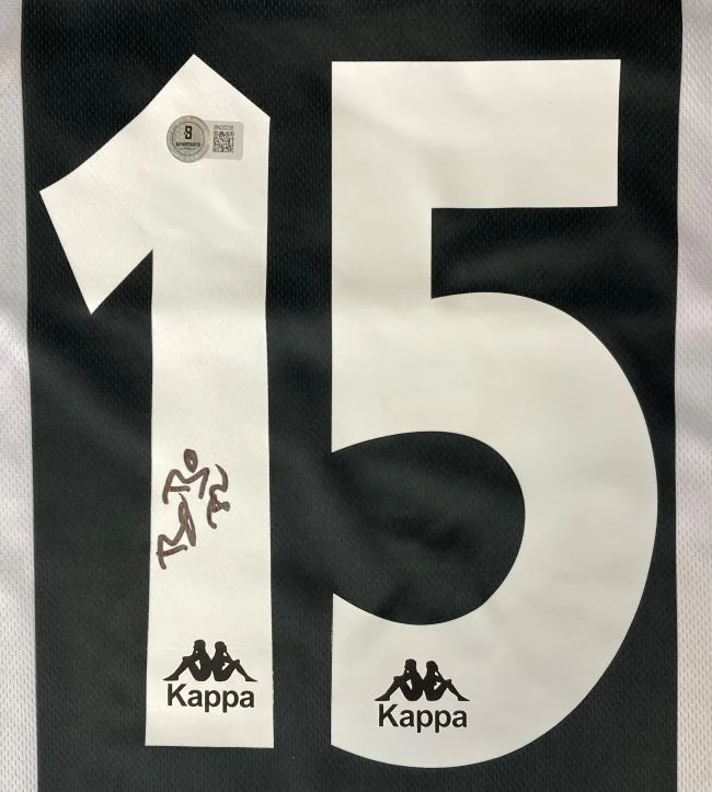 Christian Vieri Signed Juventus White Soccer Jersey BAS - Image 2
