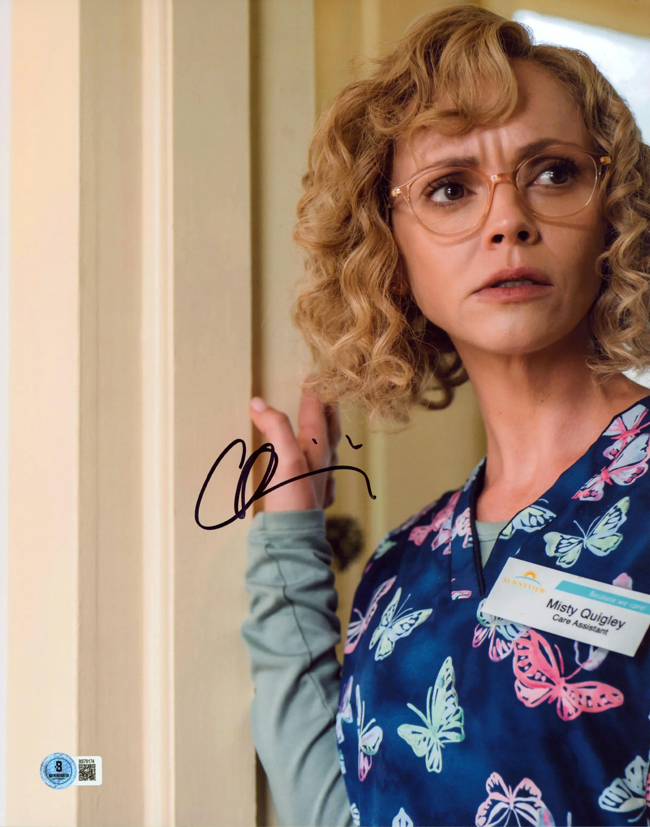 Christina Ricci Yellowjackets Authentic Signed 11x14 Vertical Photo BAS #BS78174