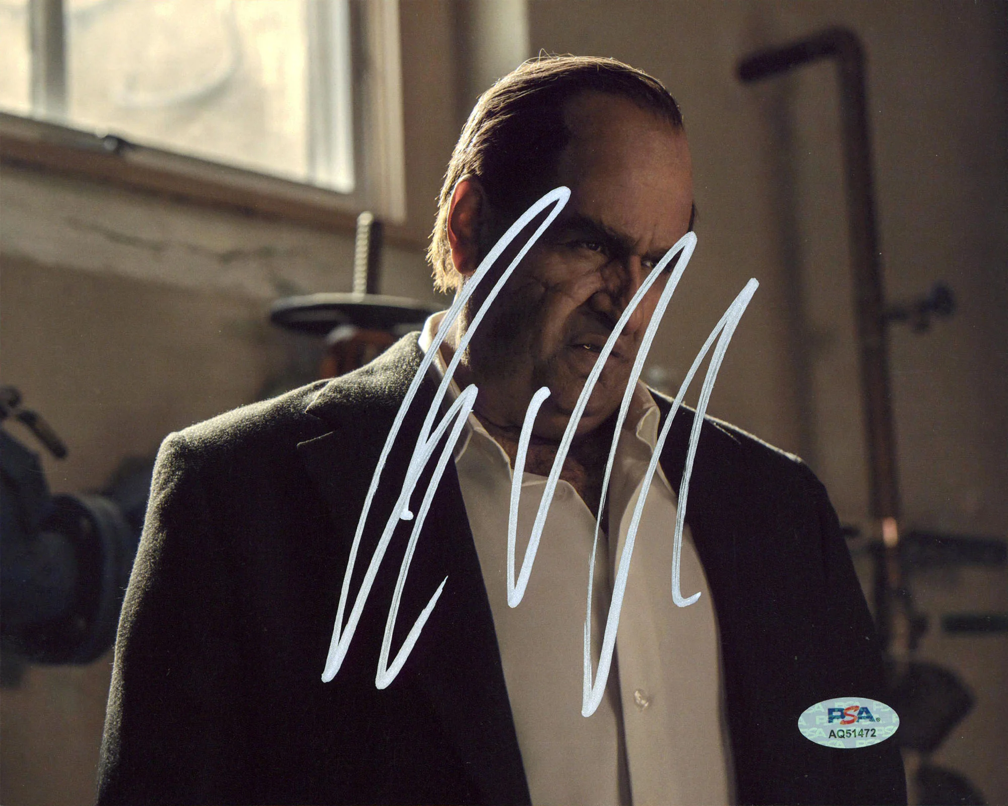 Colin Farrell The Penguin Authentic Signed 8x10 Horizontal Photo PSA/DNA AQ51472 - Image 2