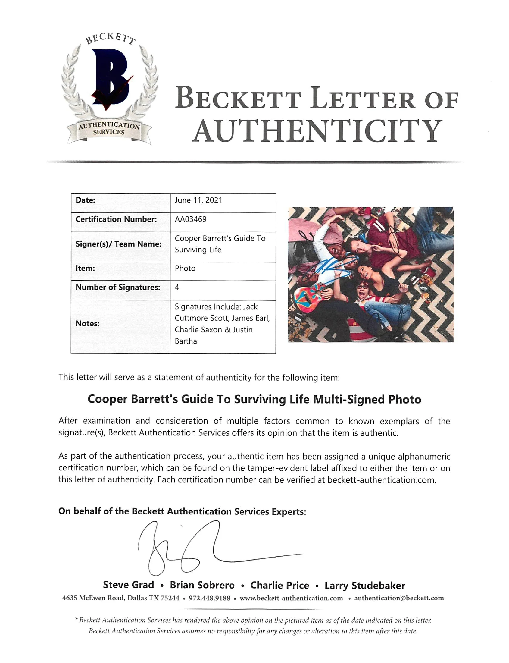 Cooper Barrett's Guide To Surviving Life (4) Signed 8x10 Photo BAS #AA03469 - Image 3