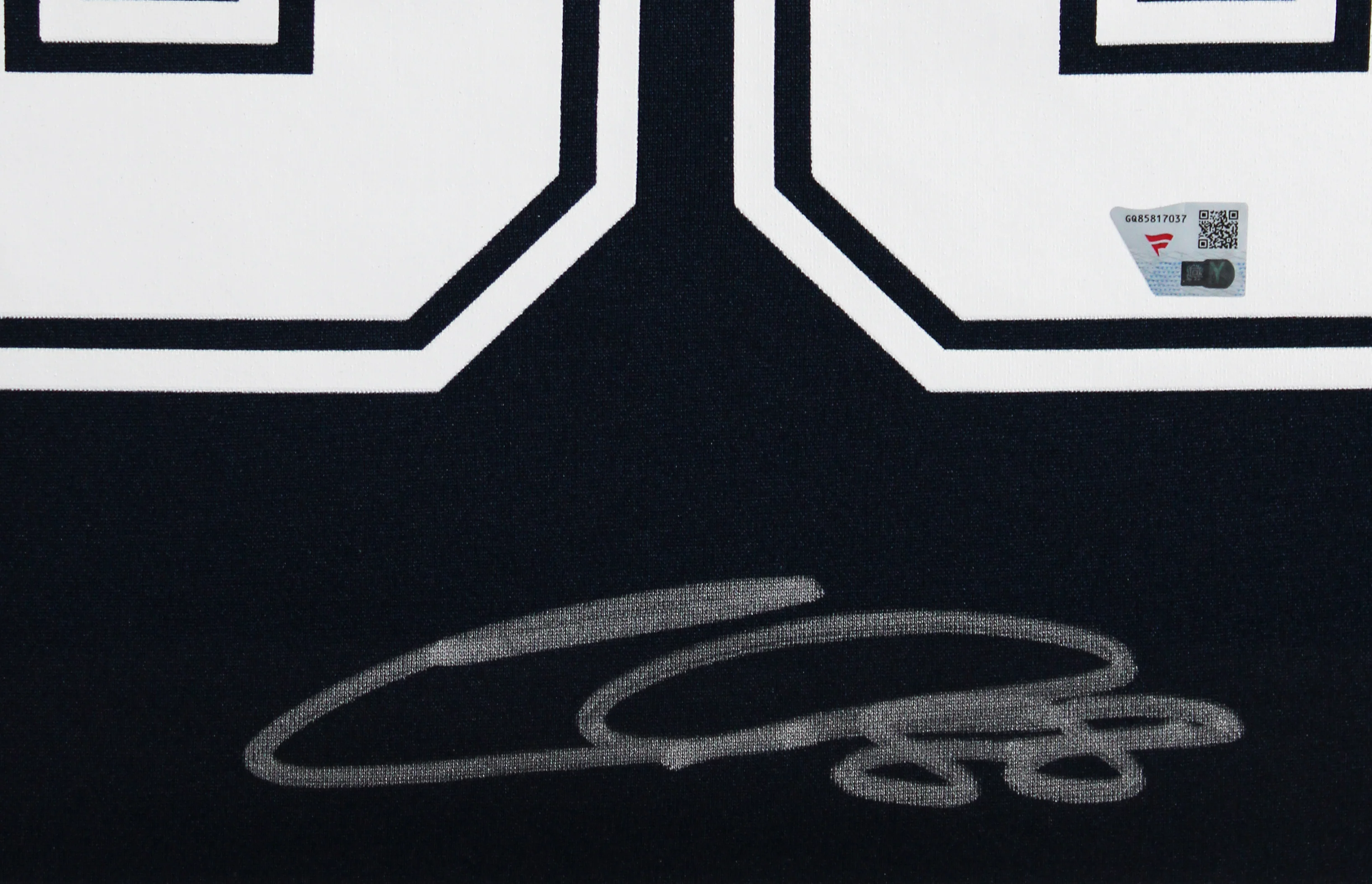 Cowboys CeeDee Lamb Authentic Signed Navy Blue Nike Game Framed Jersey Fanatics - Image 3