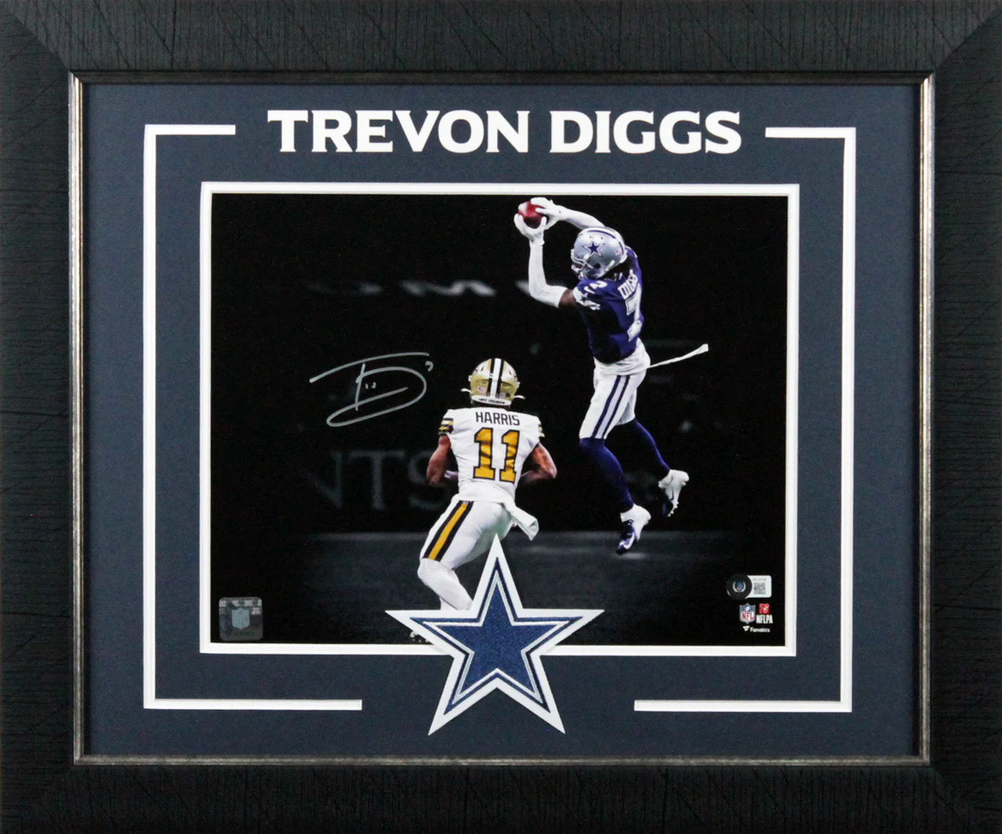 Cowboys Trevon Diggs Signed 11x14 Horizontal Blackout Framed Photo BAS Witnessed - Image 2
