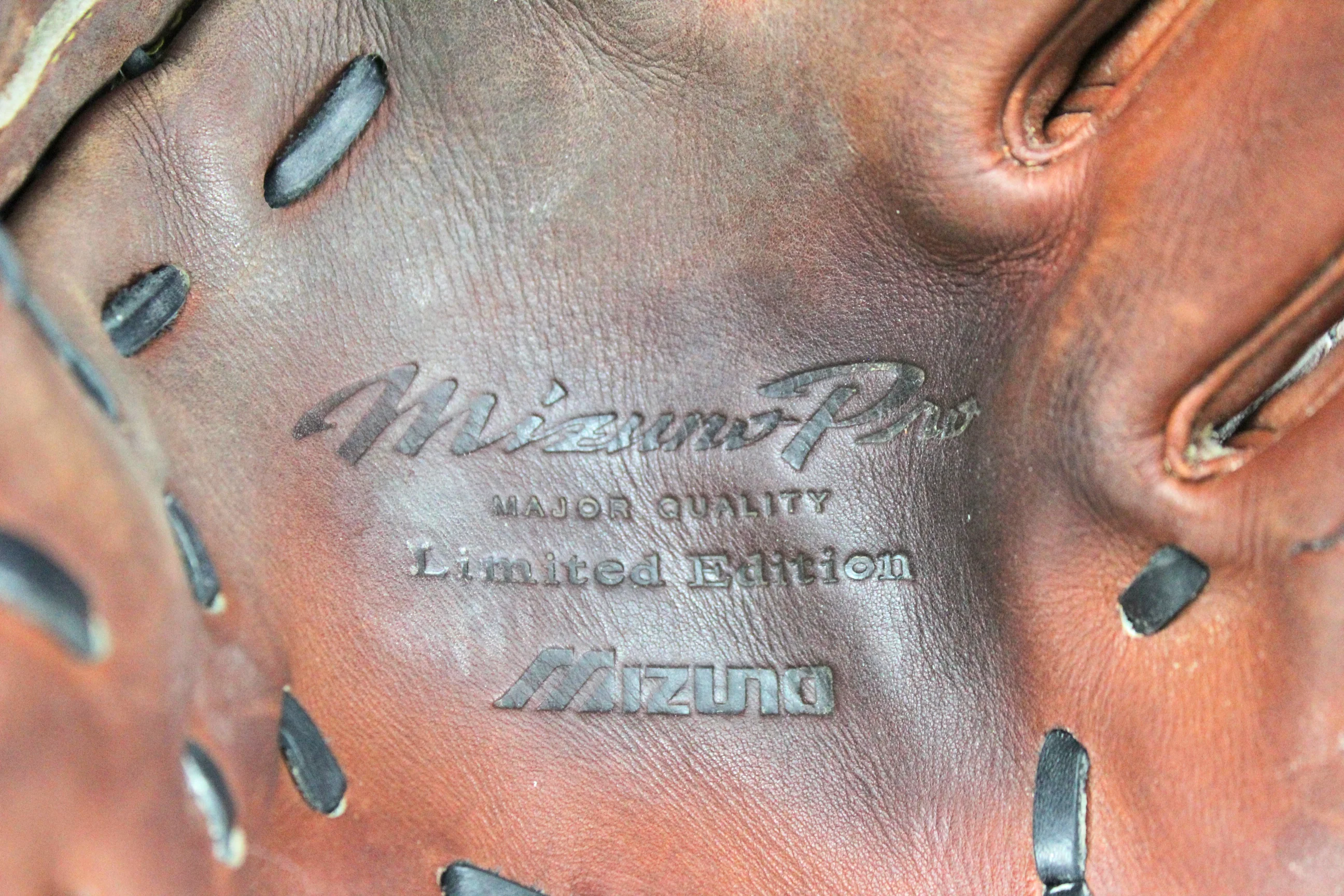 D-Backs Archie Bradley Authentic Signed Game Used Mizuno Pro Glove BAS #G52252 - Image 10