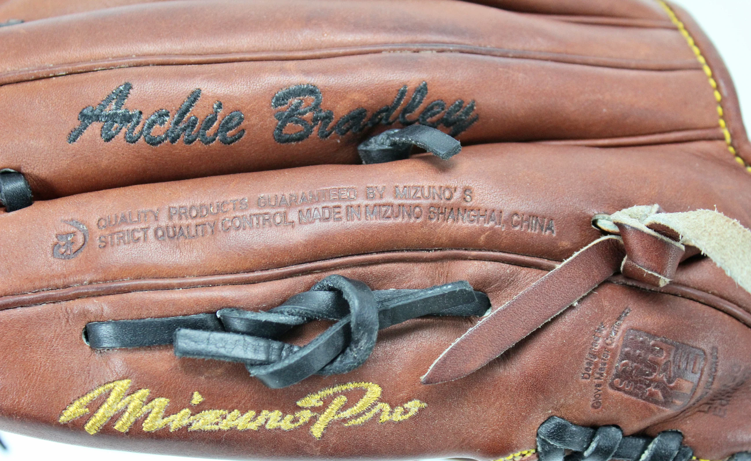 D-Backs Archie Bradley Authentic Signed Game Used Mizuno Pro Glove BAS #G52252 - Image 8