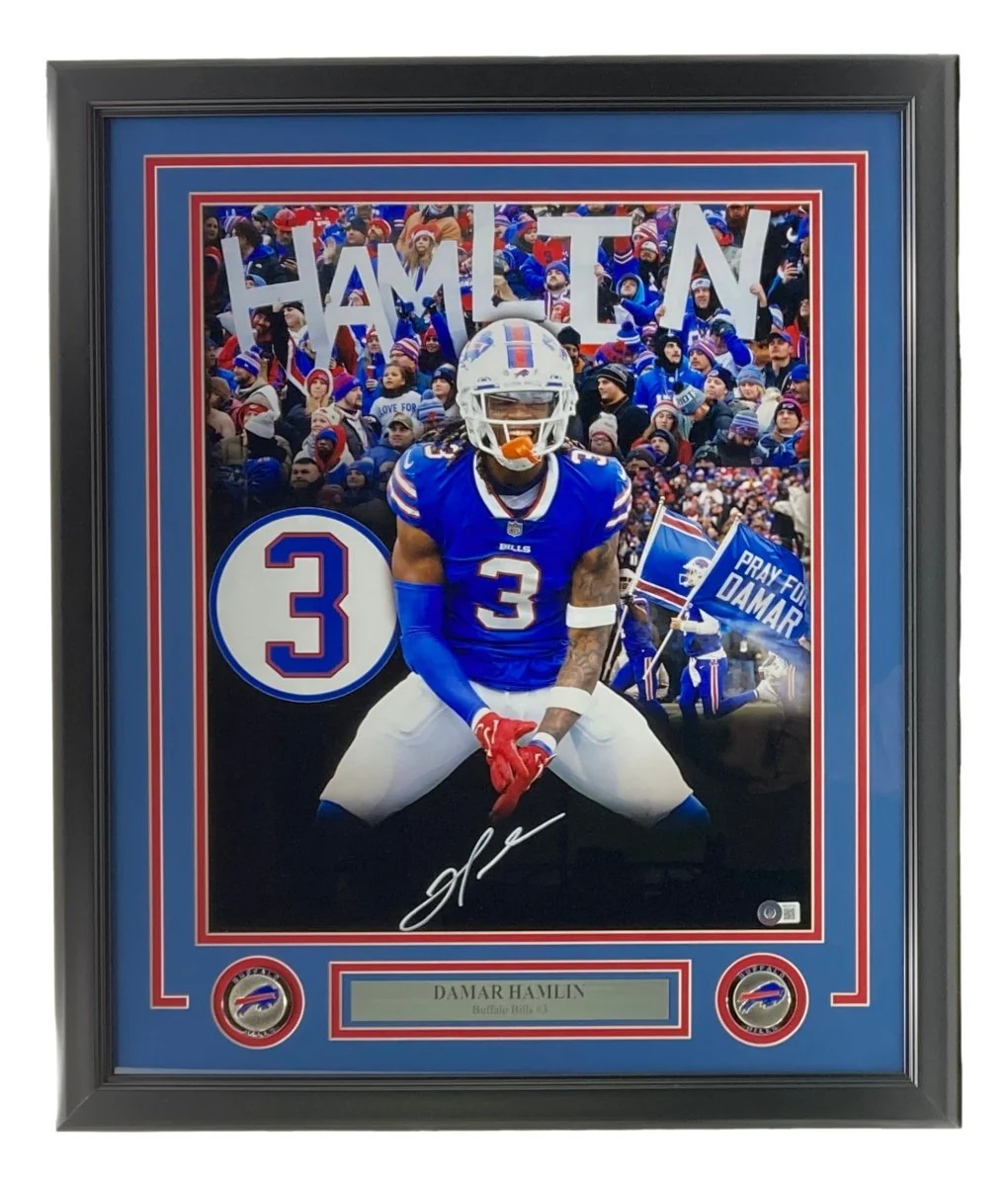 Damar Hamlin Signed Framed 16x20 Buffalo Bills Photo BAS - Image 5