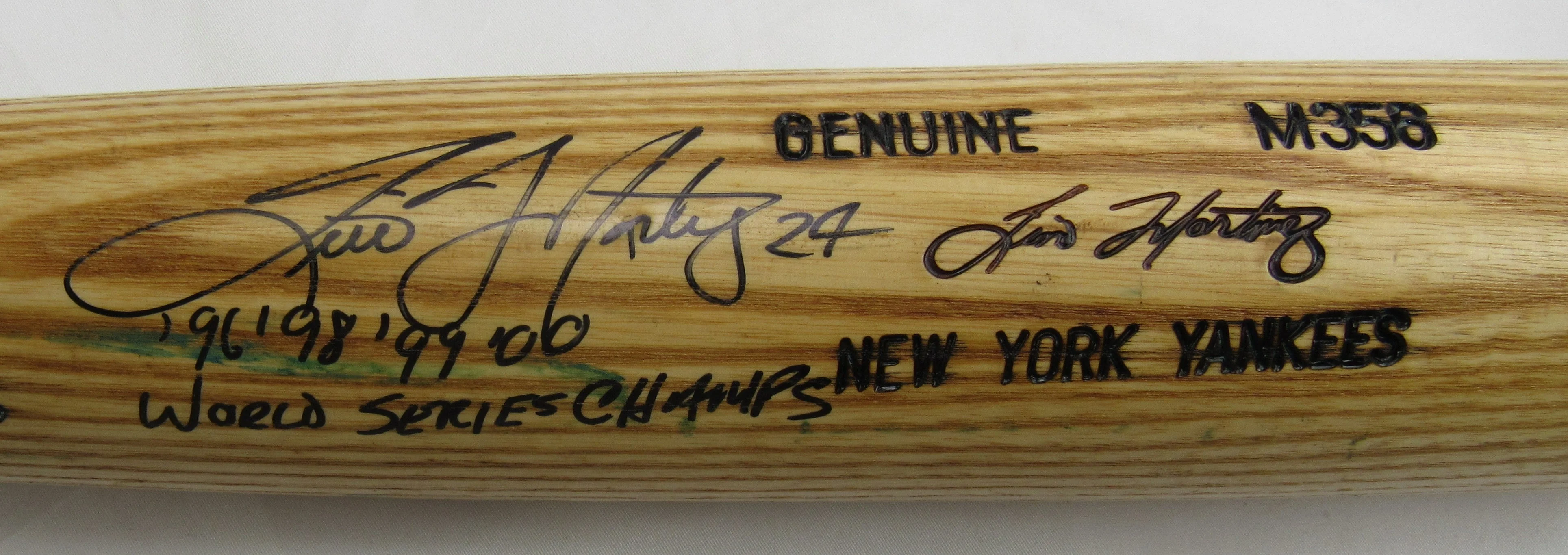 Tino Martinez Louisville Slugger M358 Game Used Signed Auto Baseball Bat w/ World Series Insc - Image 2