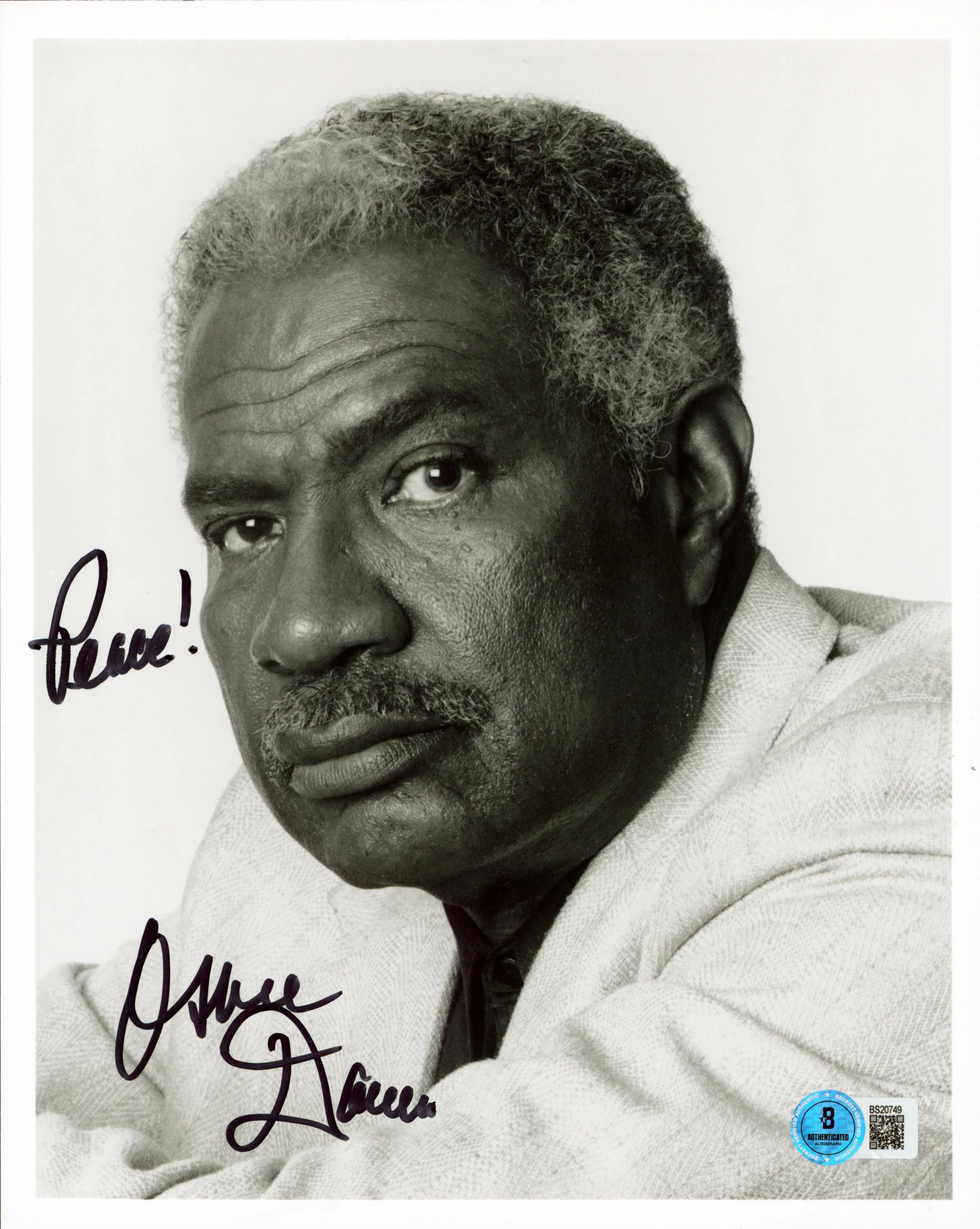 Davis Ossie Do the Right Thing "Peace" Signed 8x10 Vertical Photo BAS #BS20749 - Image 2