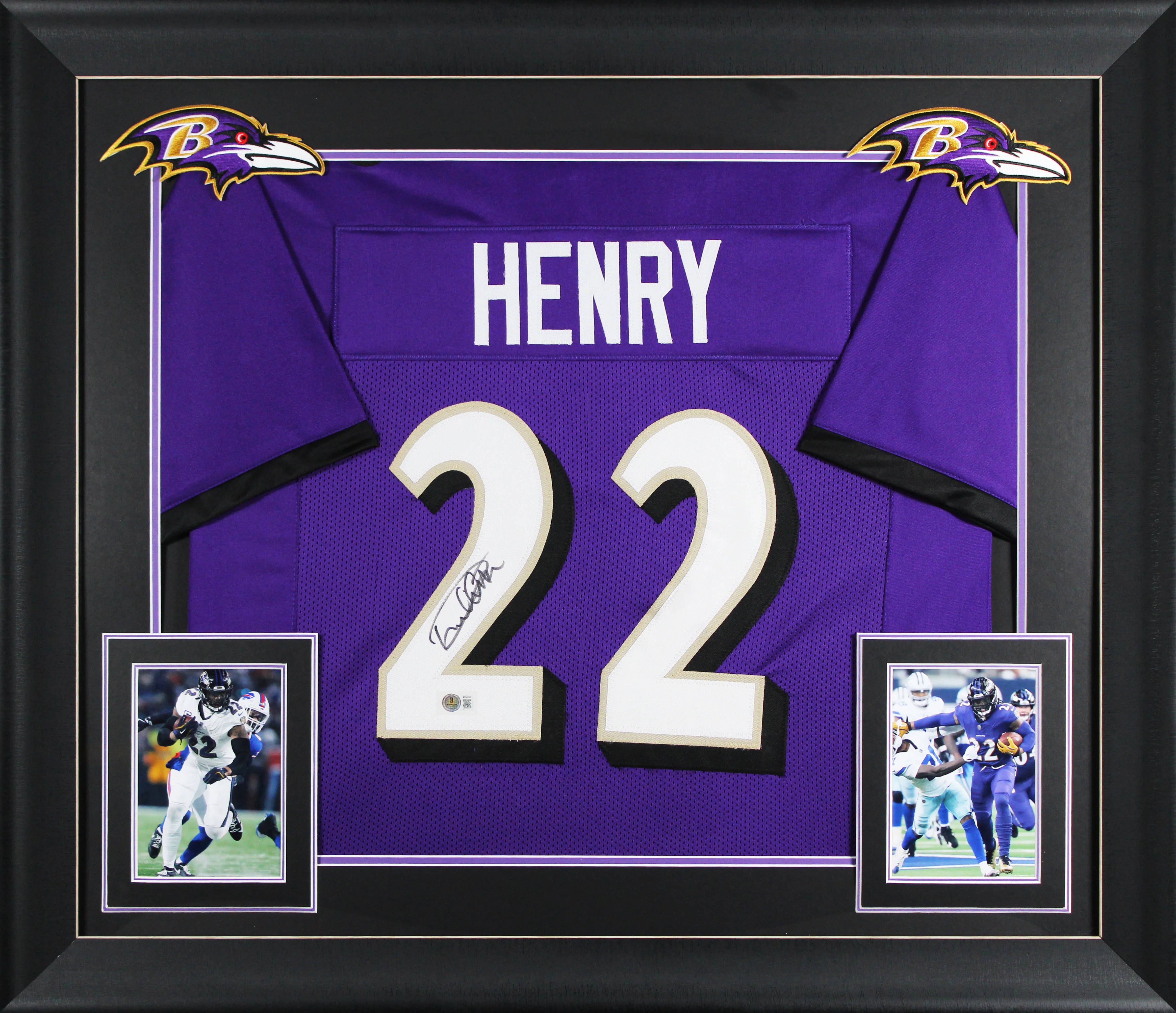 Derrick Henry Authentic Signed Purple Pro Style Framed Jersey Autographed BAS - Image 2