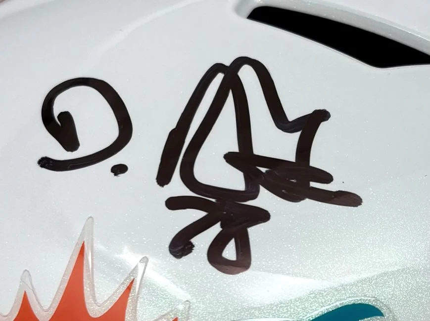 De'Von Achane Signed Miami Dolphins Full Size Replica Speed Helmet BAS - Image 2