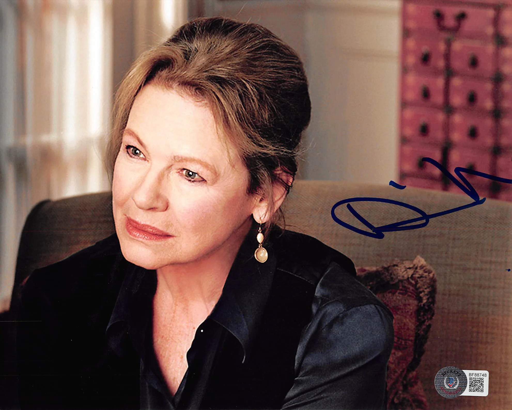 Dianne Wiest Mayor Of Kingstown Authentic Signed 8x10 Photo BAS #BF88748 - Image 2