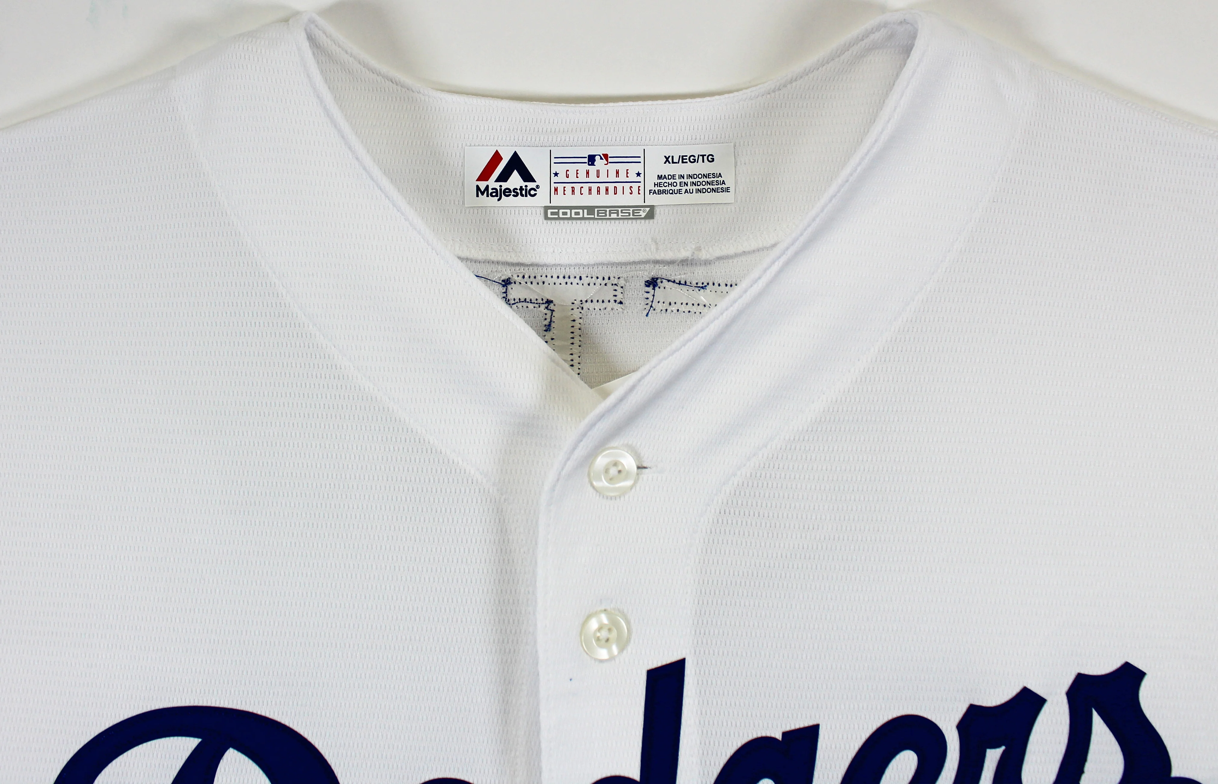 Dodgers Mookie Betts Authentic Signed White Majestic Cool Base Jersey JSA Wit - Image 5