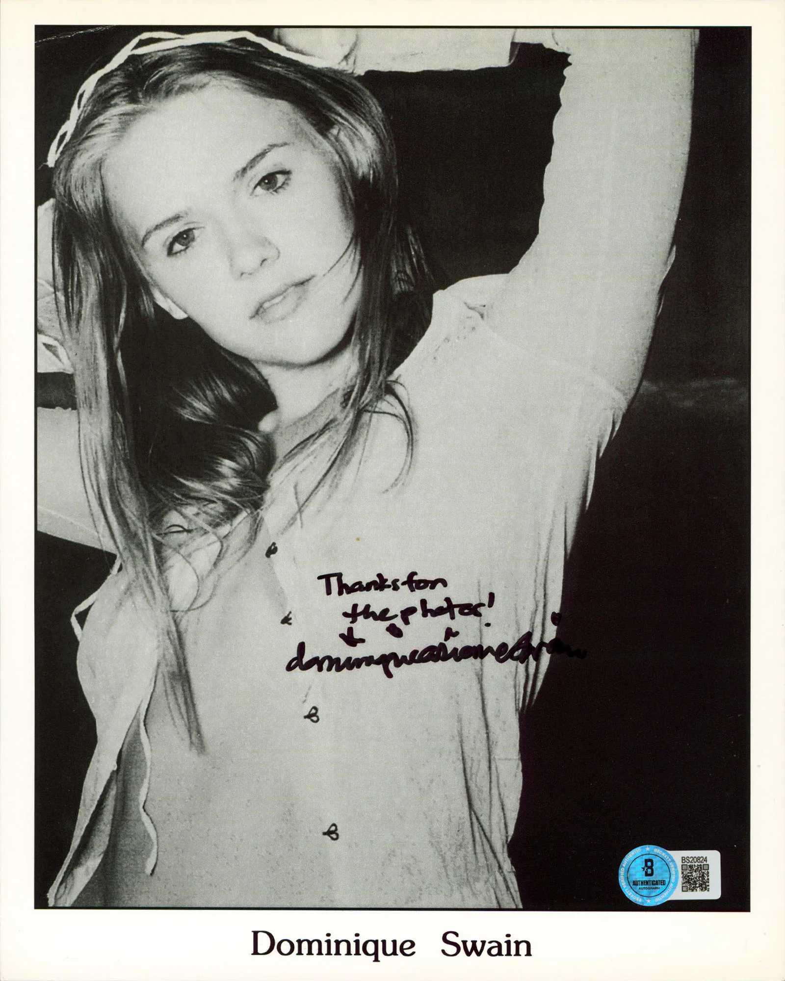 Dominique Swain Lolita "Thanks For The Photos!" Signed 8x10 Photo BAS #BS20824 - Image 2