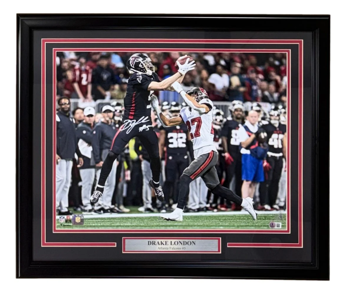Drake London Signed Framed 16x20 Atlanta Falcons Photo BAS